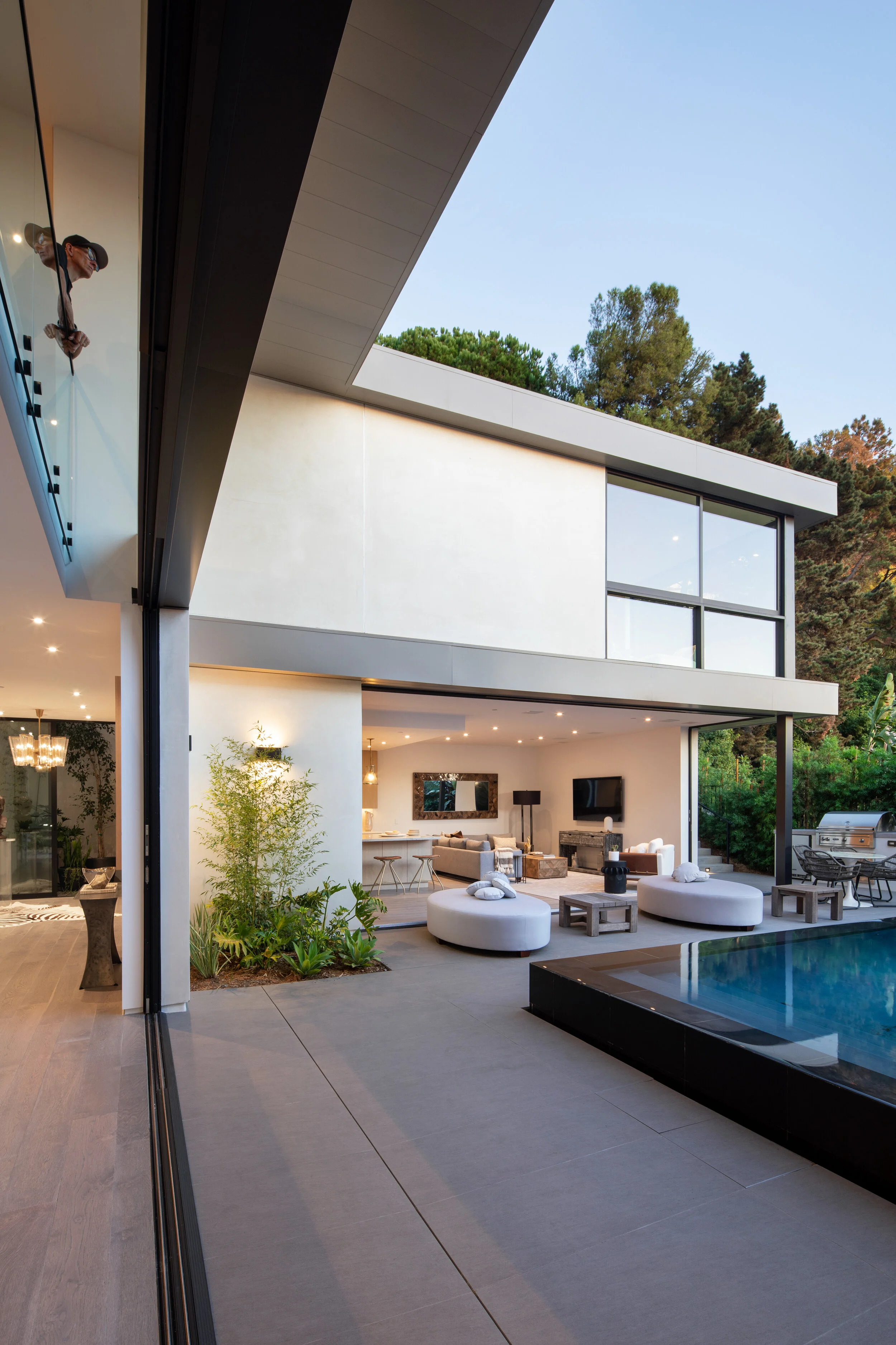 14.1 josh-cho-photography-rees-studio-12.jpg