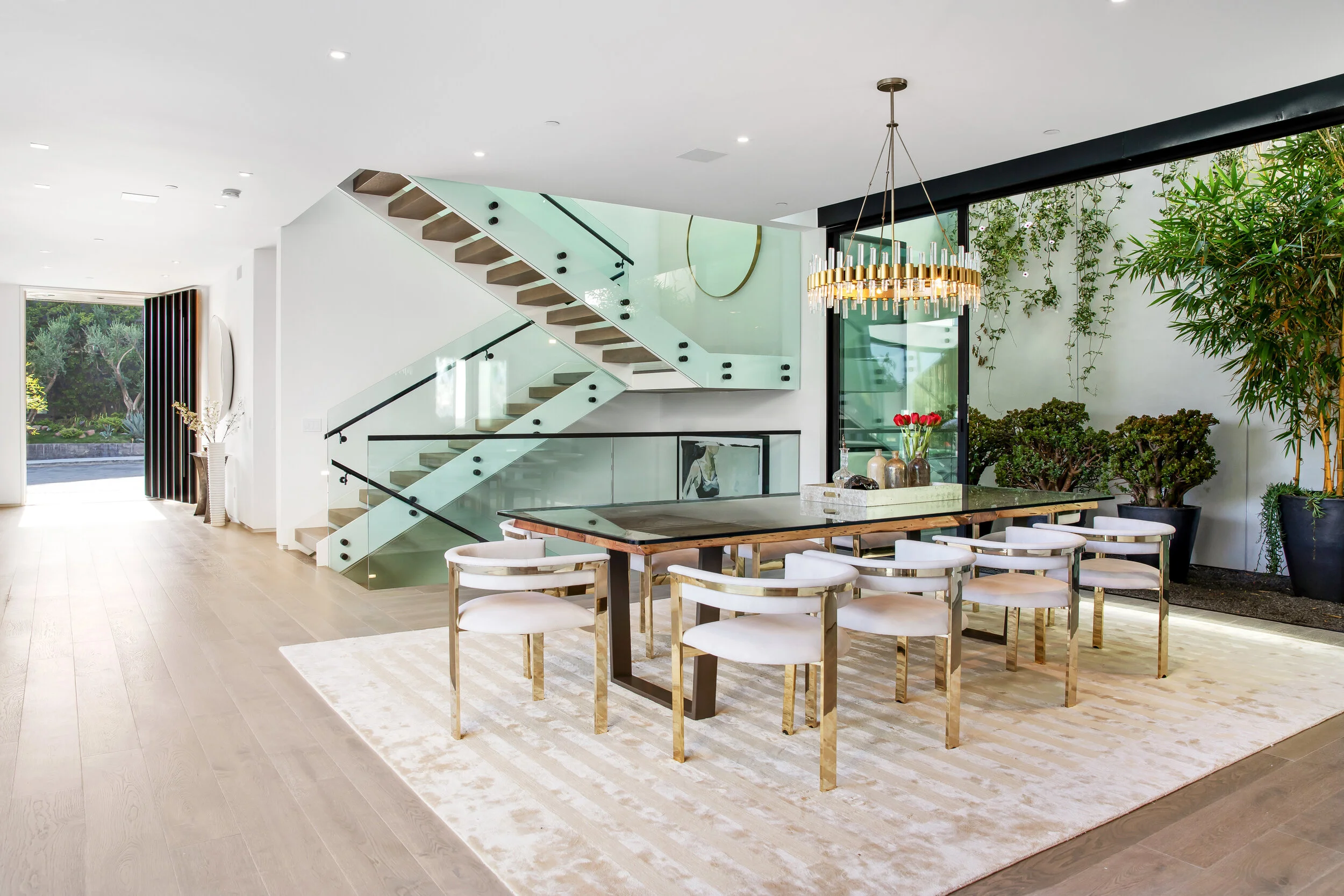 9 Doheny_MLS ORDER - 15.jpg