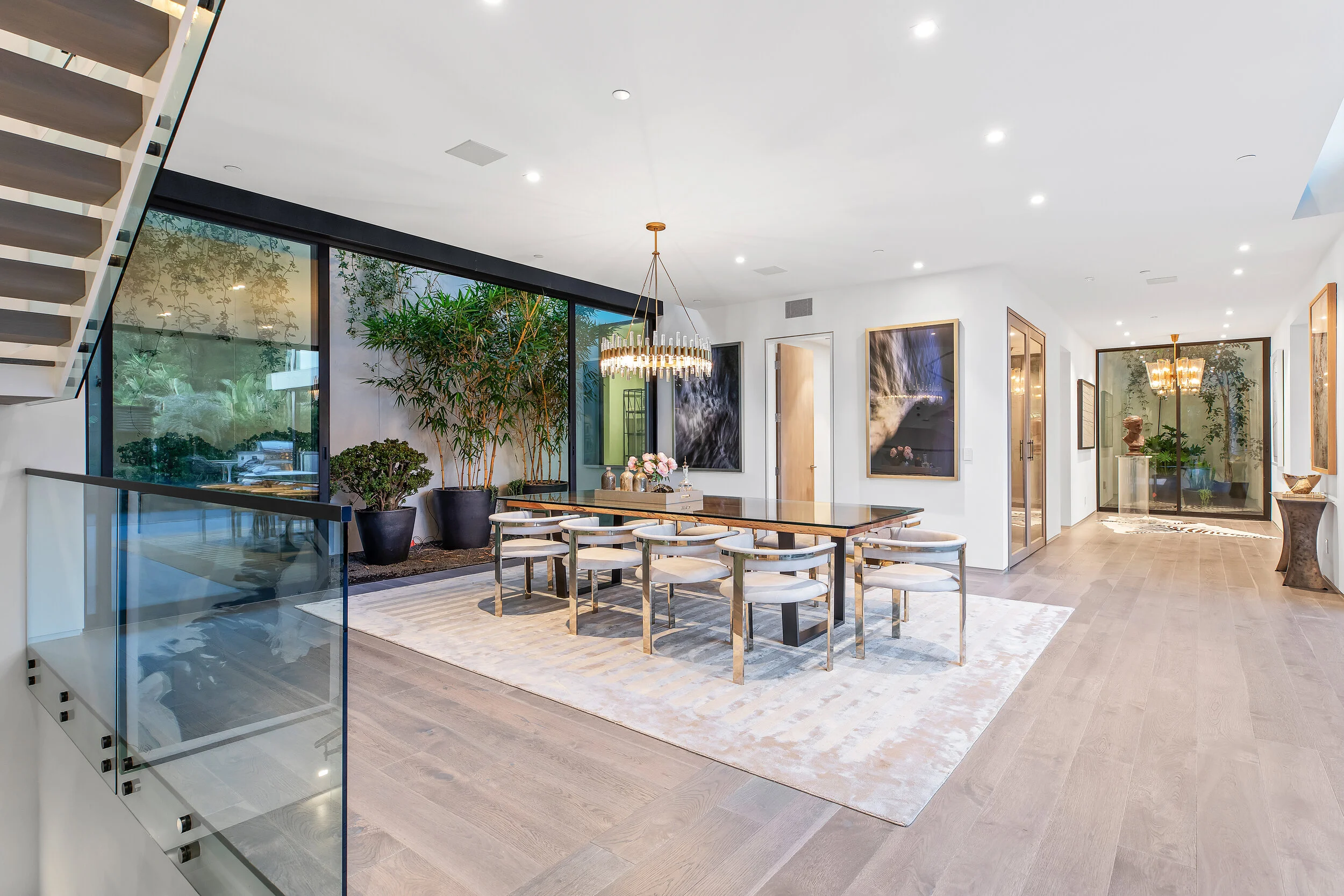 10 Doheny_MLS ORDER - 13.jpg