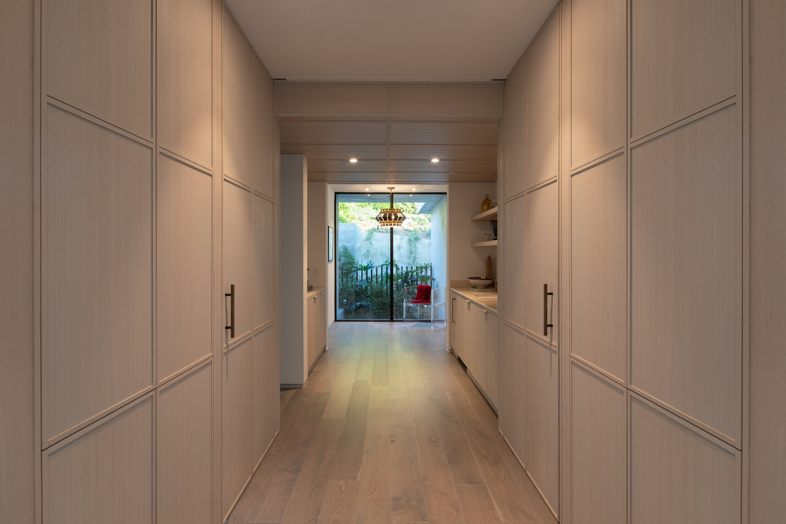 14.3 josh-cho-photography-rees-studio-10.jpg