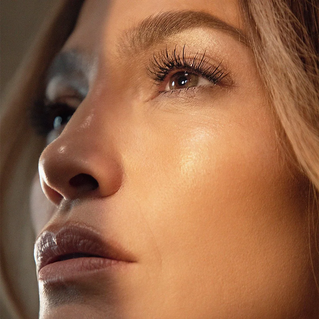 10-07_JLo_Social_LaunchBatch-1_IG_JLoBeautyShot-2.jpg