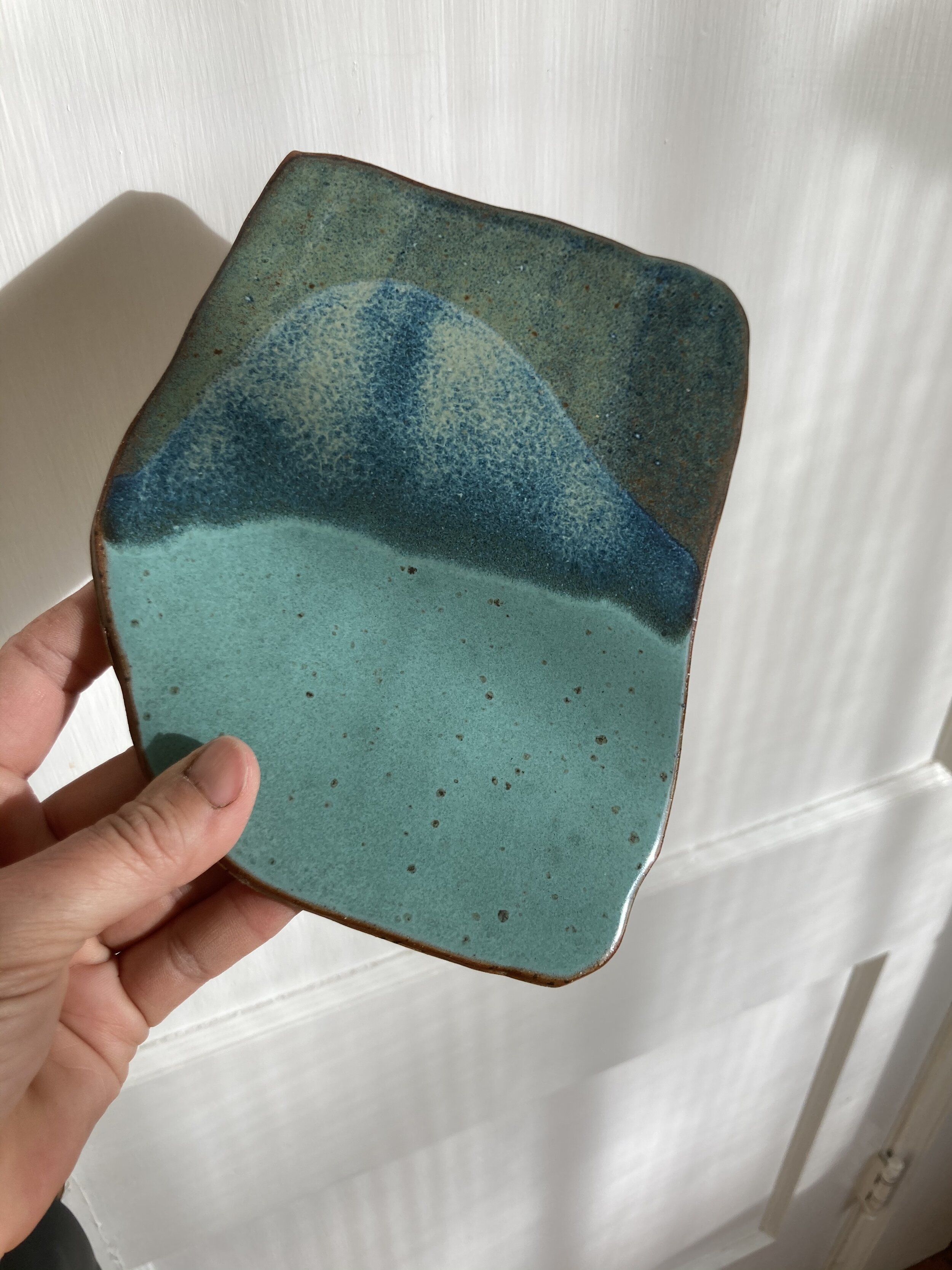 0E87DAC4-5201-4705-A72F-5D9BF2BCF598