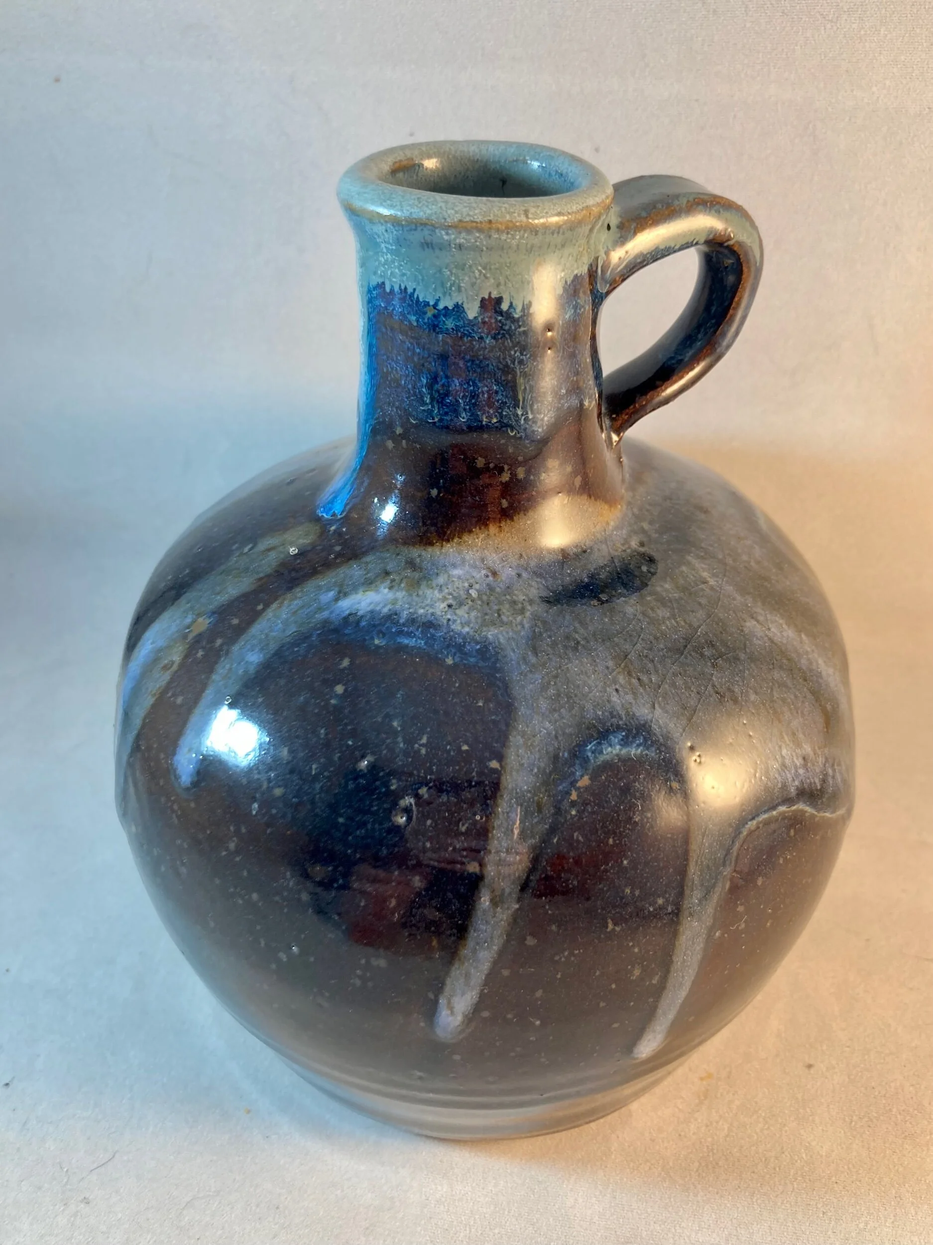 BFF28A70-A920-4976-9B73-2547A2C326FE