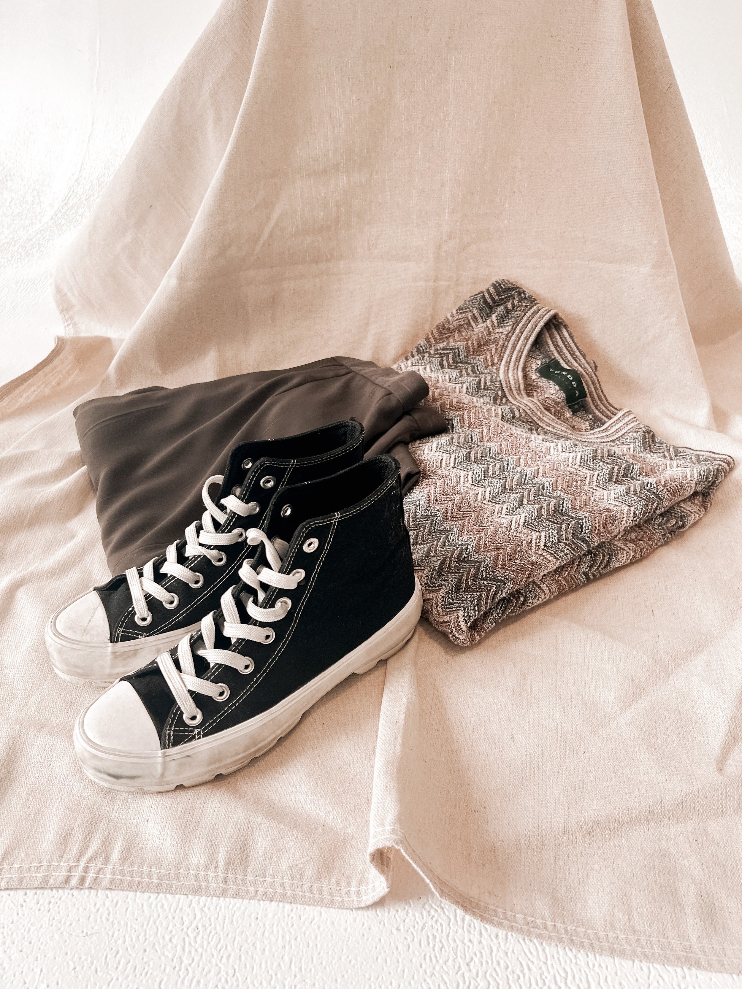 Our New Monthly Thrift Box Has Arrived!