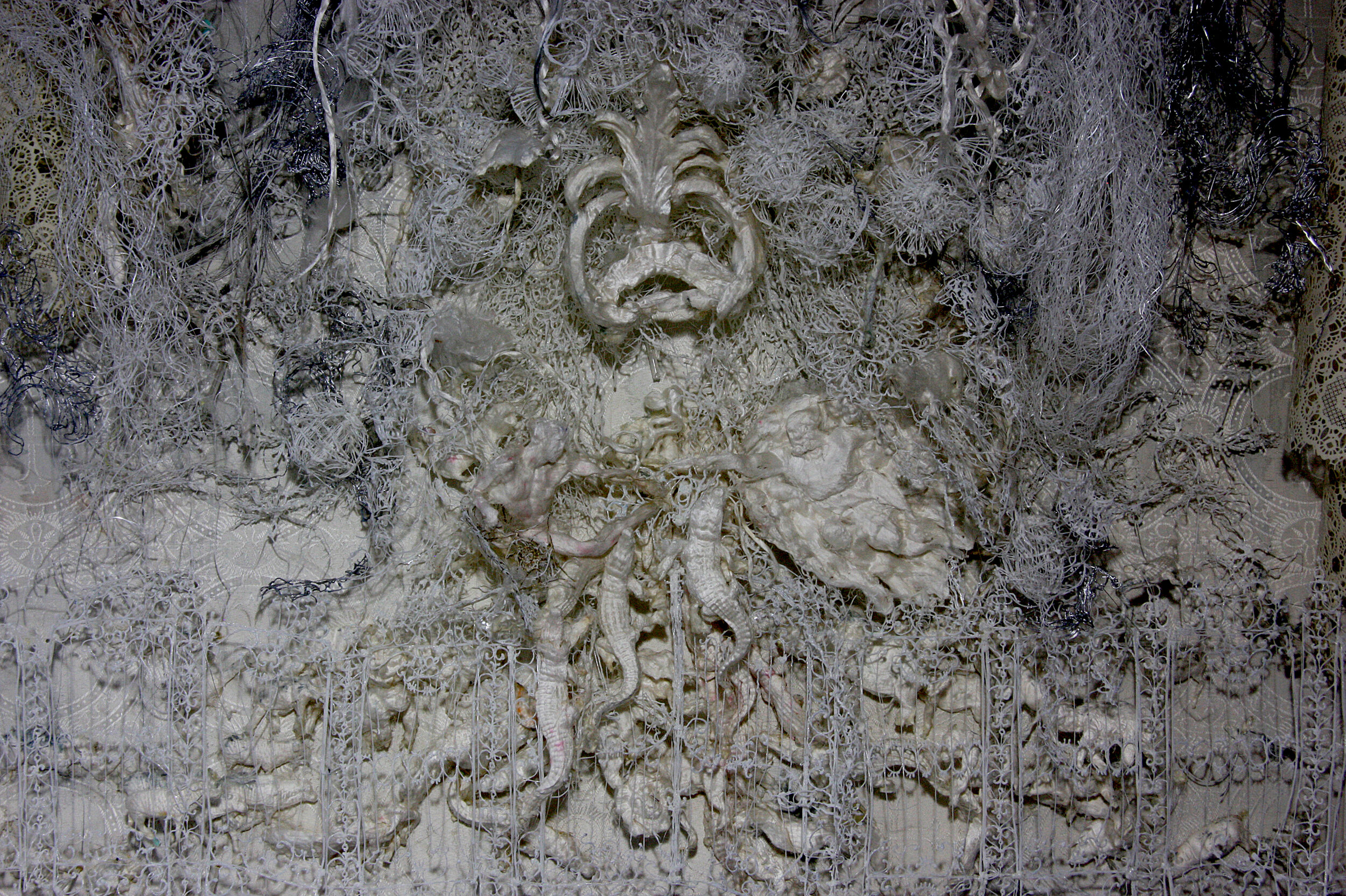 Darwin's garden. (Slk relieves series). (2018)