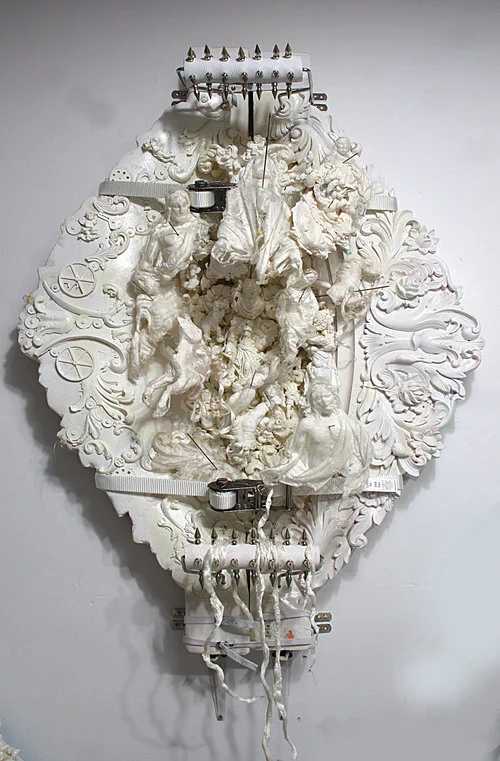 The loom machine. 2016. (Dark white series).