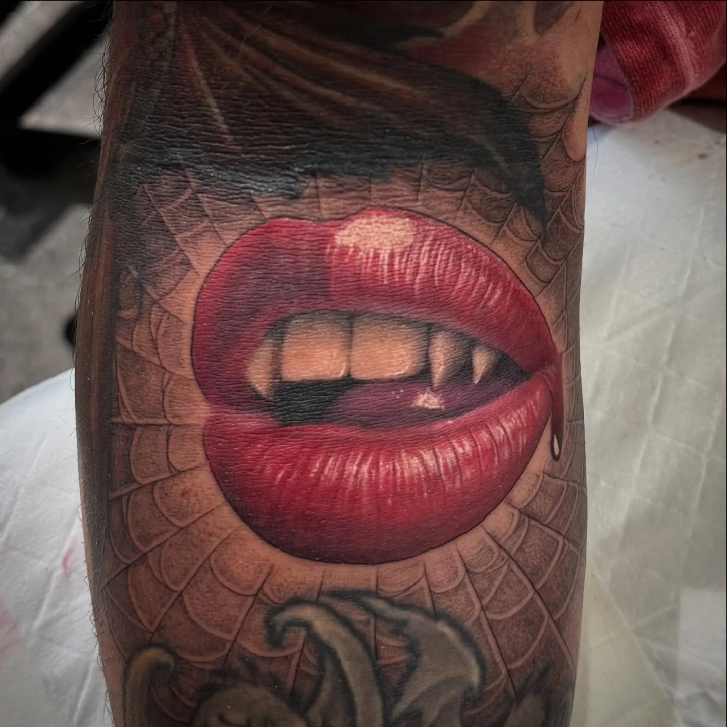 One from the vaults. Tasty little vampire gap filler from earlier this year. I’m always stoked to do colour. Hit me up for similar stuff! 
Thanks for looking!