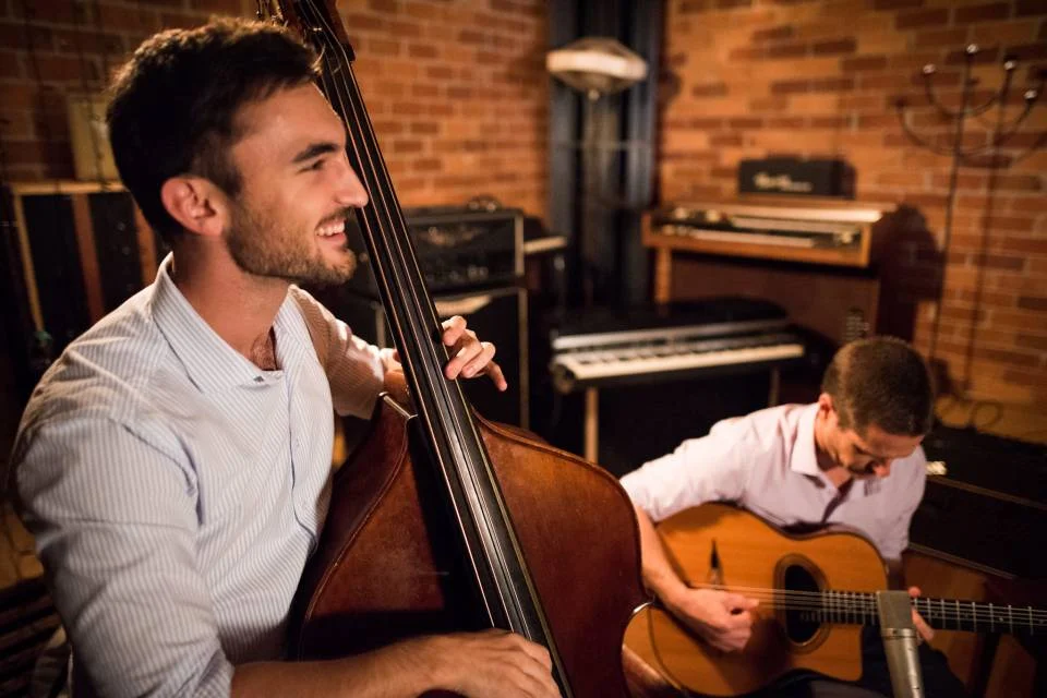 Auckland Wedding Bands Twistin' the Swing — Wedding Bands