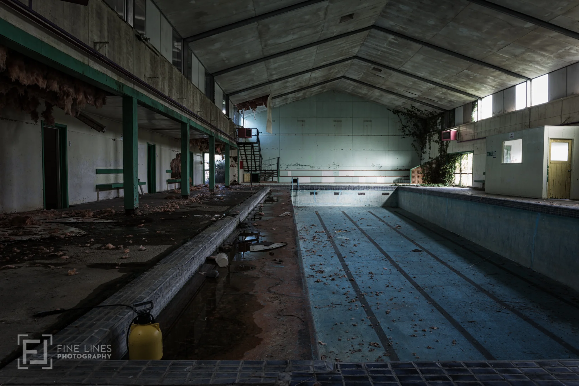 No Diving 