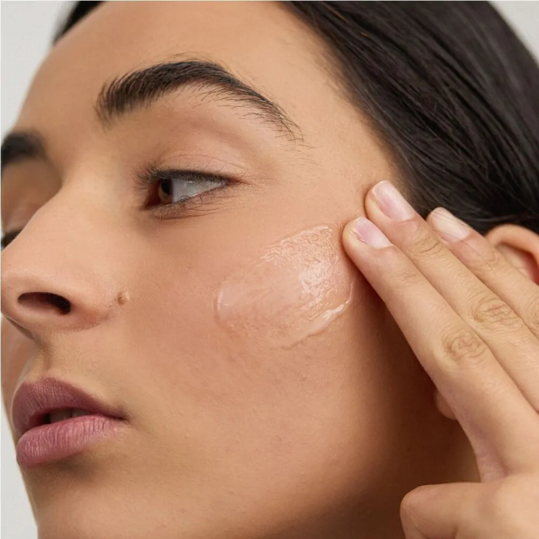 20% Vitamin C Complex to brighten dull skin, improve uneven skin tone and protect against environmental damage.