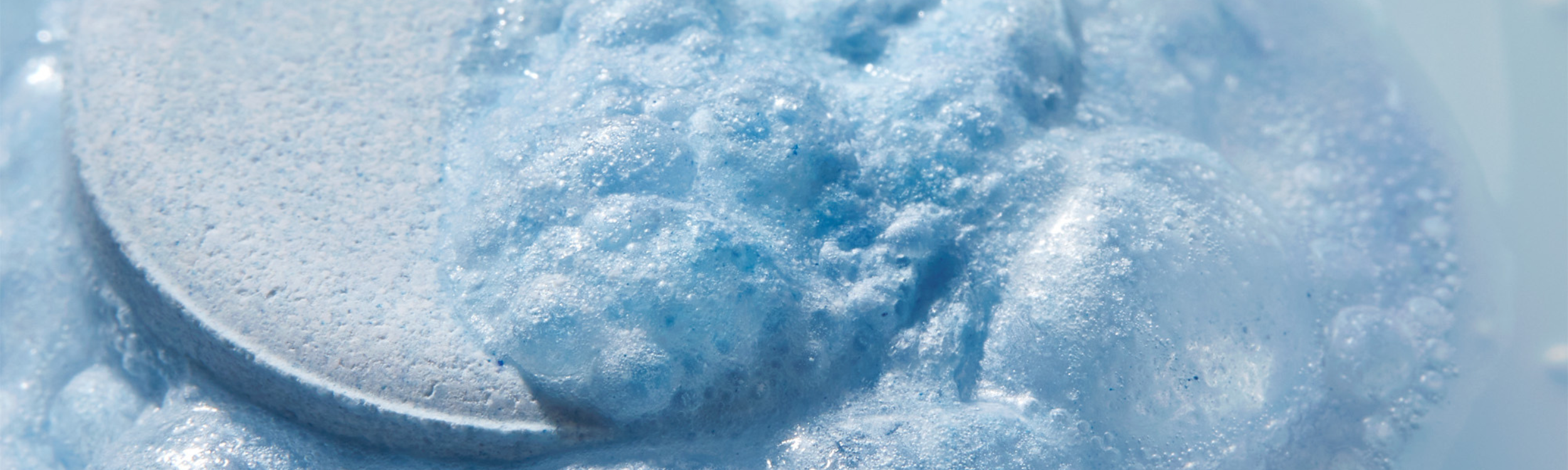 Best for dry, dull skin, Geneo Hydrate enhances moisture retention and strengthens the skin barrier.