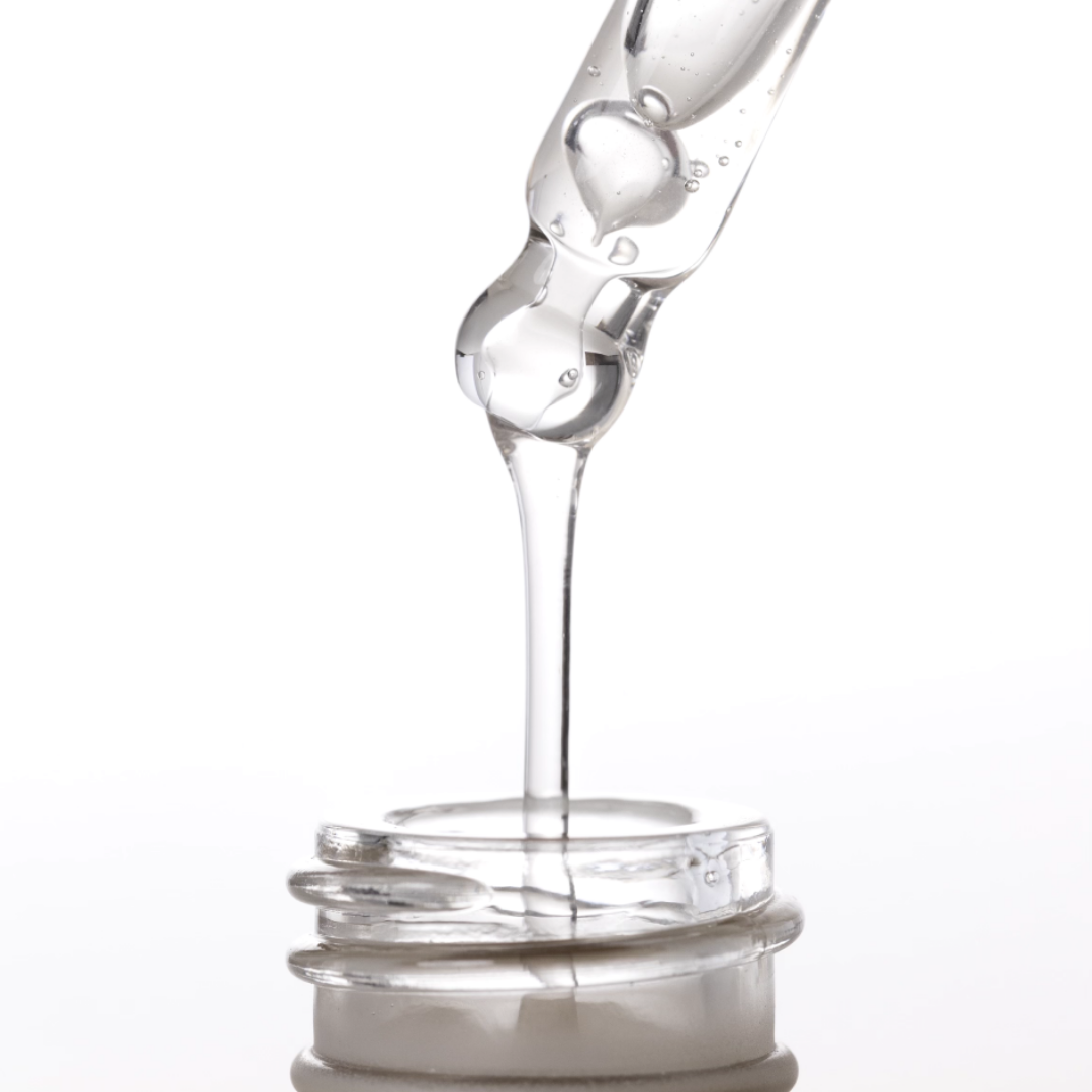 soothe and de-stress the skin by increasing natural antioxidants whilst improving water retention for a calmer, more relaxed and hydrated skin.