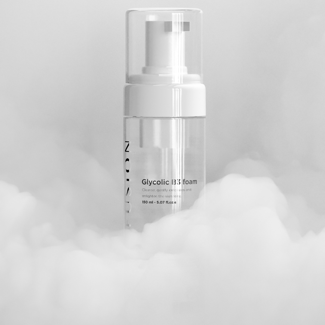 Exfoliating and brightening Cleansing Foam