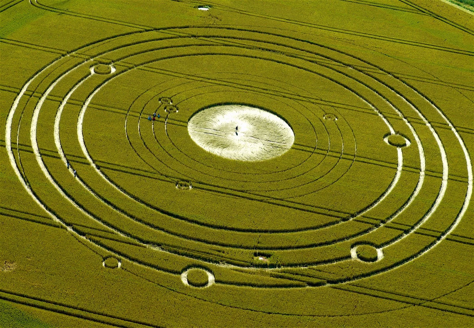The Question of Crop Circles:  Mystery and Meaning Seminar Series with author Gary S. Bobroff