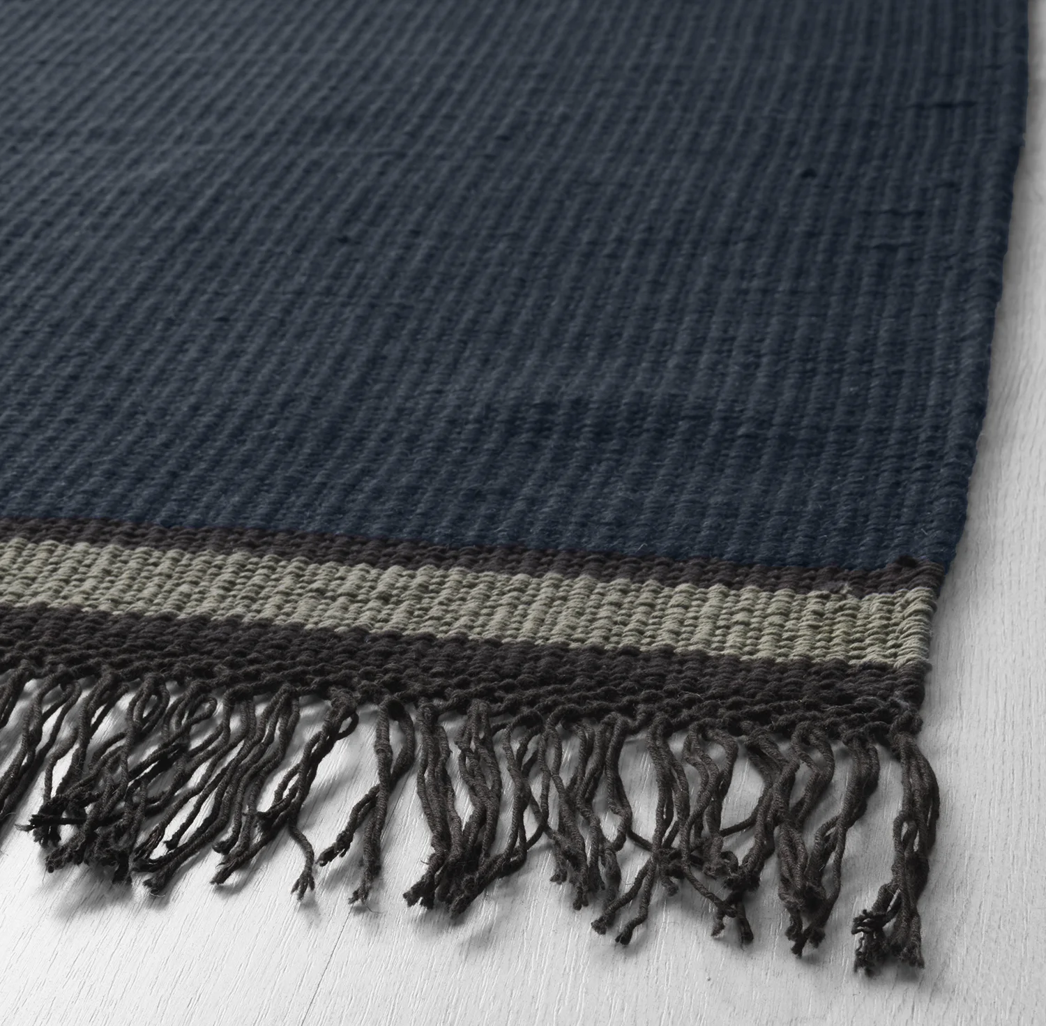 sthlmRugBlueDetail15.jpg