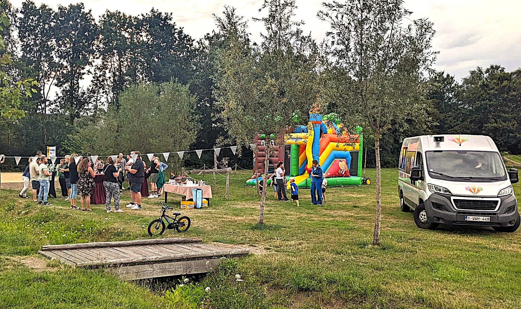 3.870 ijsjes voor Peerse buurtfeesten en speelstraten