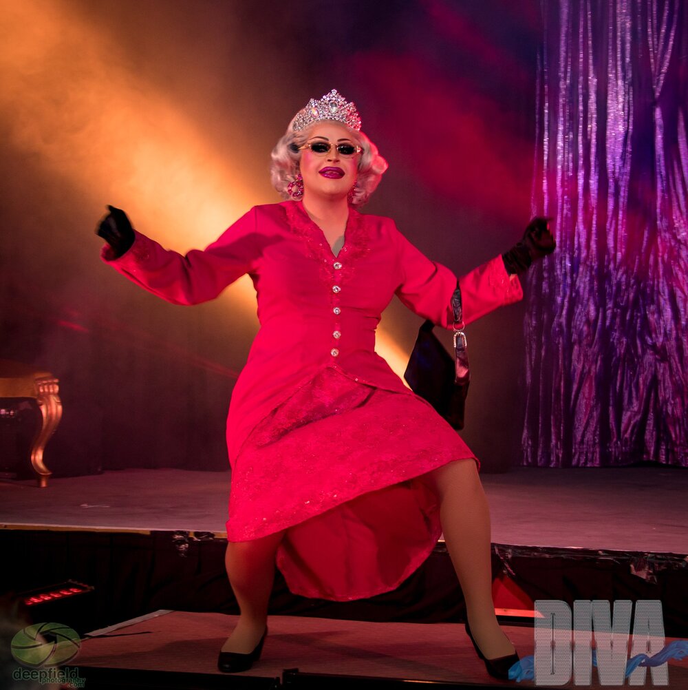 hannah-conda--queen-elizabeth-second-uk-diva-awards-sydney-drag-queen-royalty-best-hire-drag-race-australia-6.jpg