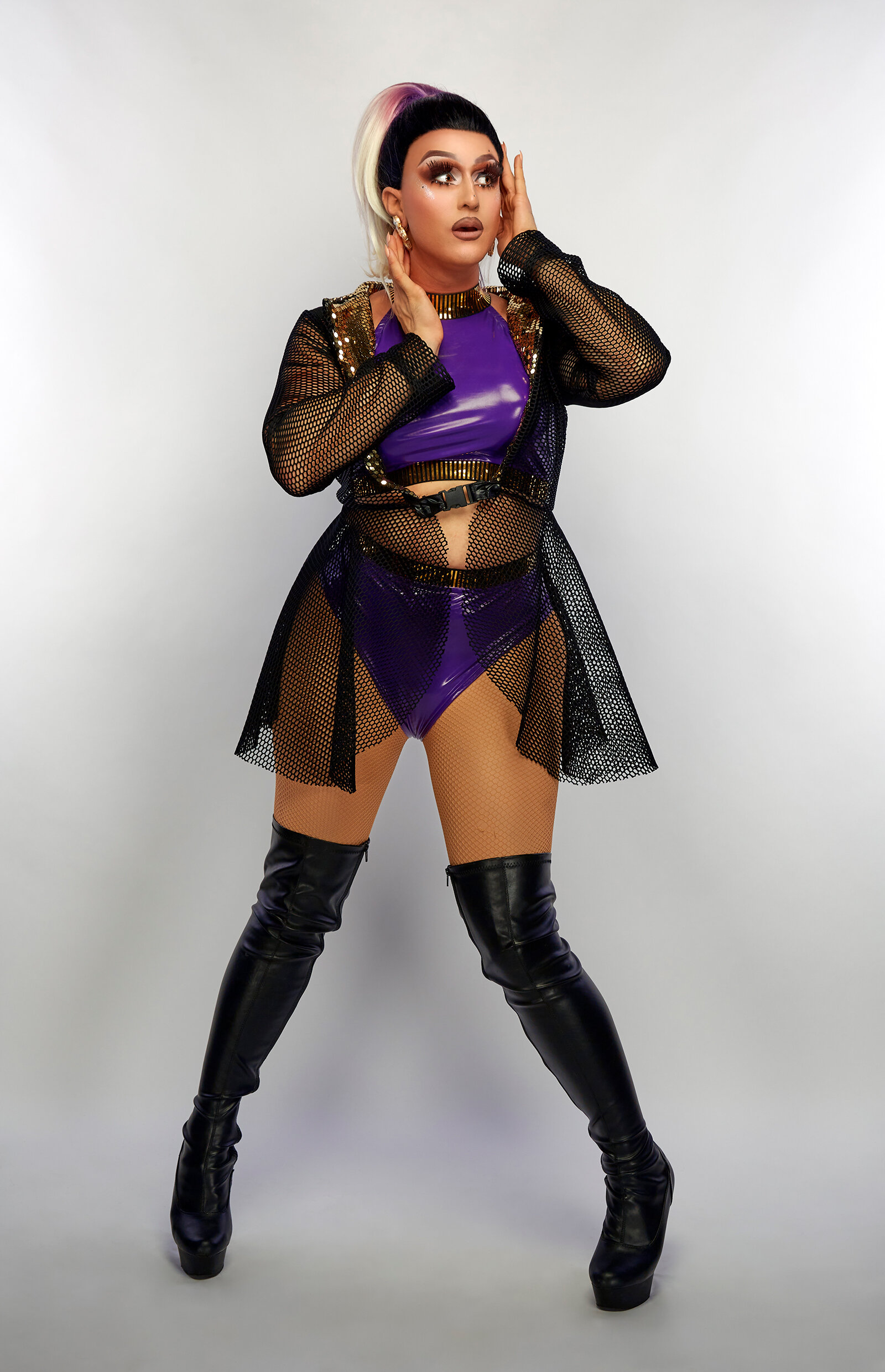 danni-issues-sydney-drag-royalty-queen-purple-black.jpg