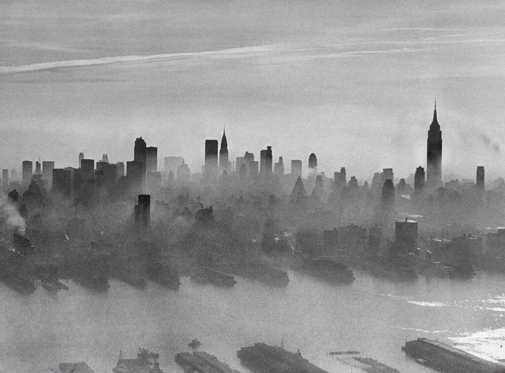 This week I have discovered the works of Neal Boezi - the king of NYC Streets. King of the New York Streets - The New York Times