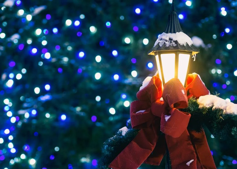 christmas light.jpeg