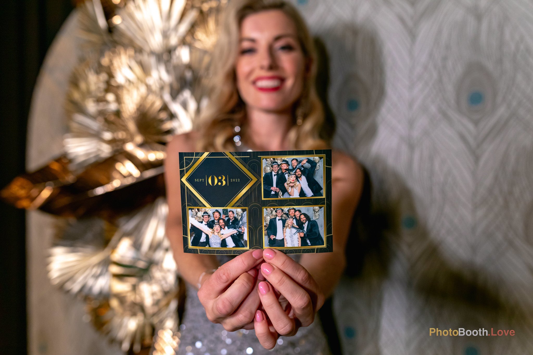 How to Personalize Your Wedding Photo Booth Photo Strips