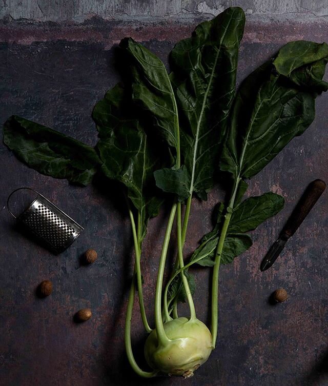 Fresh produce - Kohlrabi
.
.
Food stylist: @iamangierojas 
Assistant: @benpetersphoto 
Assistant:@ambermcgovernphotography .
.
Veg from @tedsveg 
Backdrop: @clubbackdrops .
.
#foodphotography #organicfood #foodlover #foodinstagram #foodphotoshoot #lo