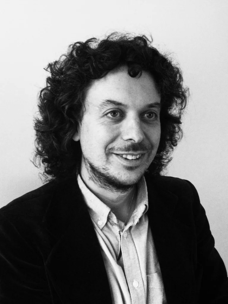 laurence cox_edited.jpg