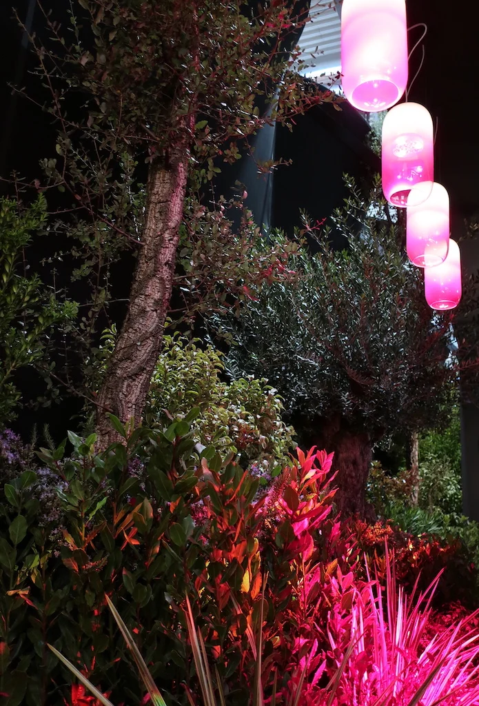Artemide Gople 2.jpg