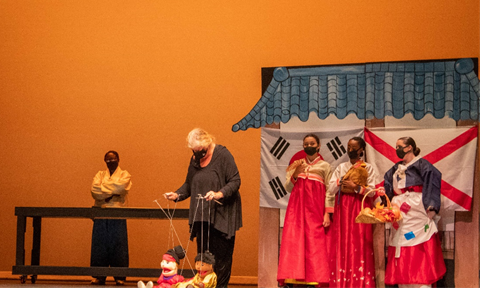 Experience Community Theatre! 