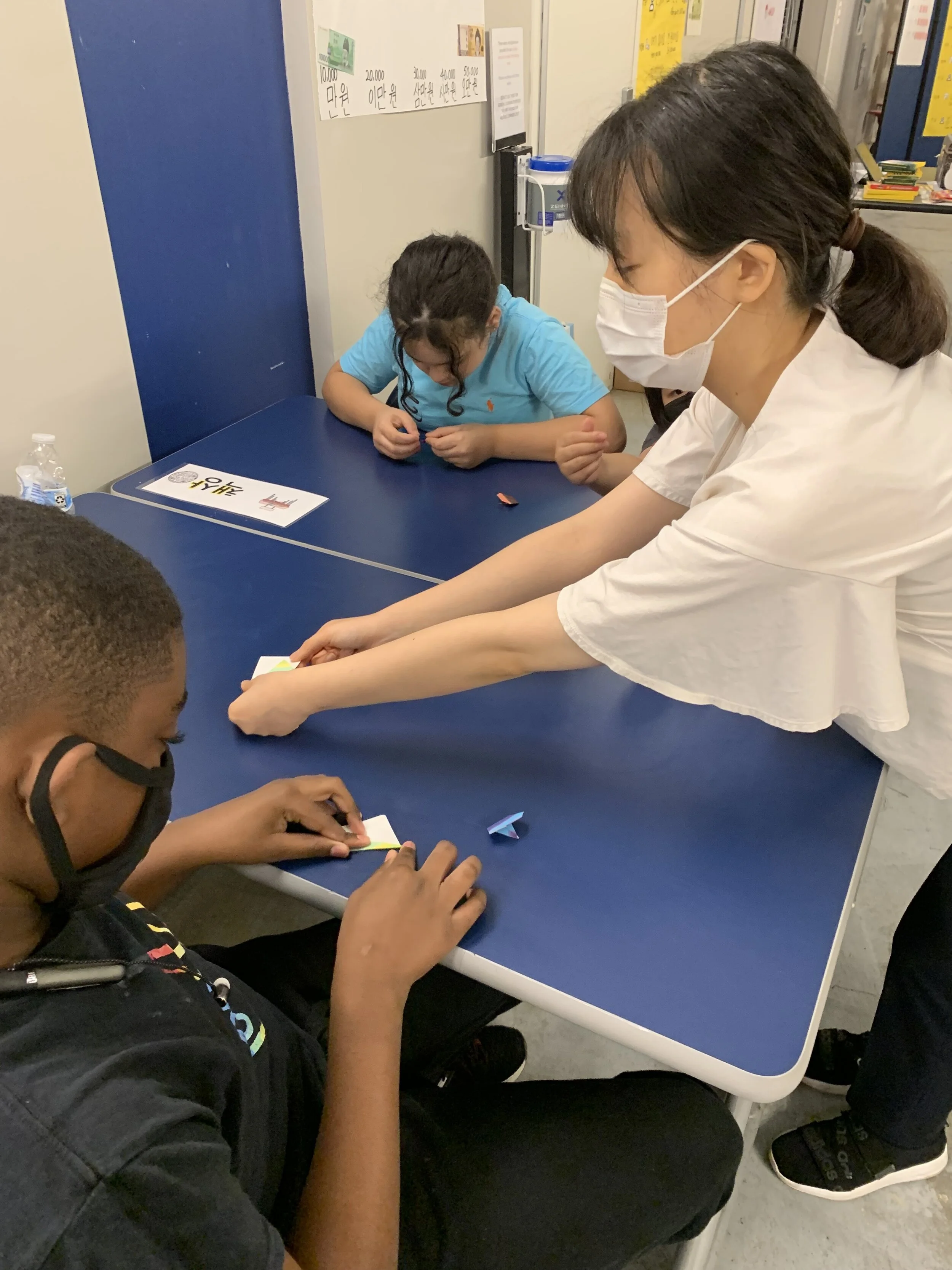 안녕하세요! Let’s Look at Catch the K-Wave's First Week!  