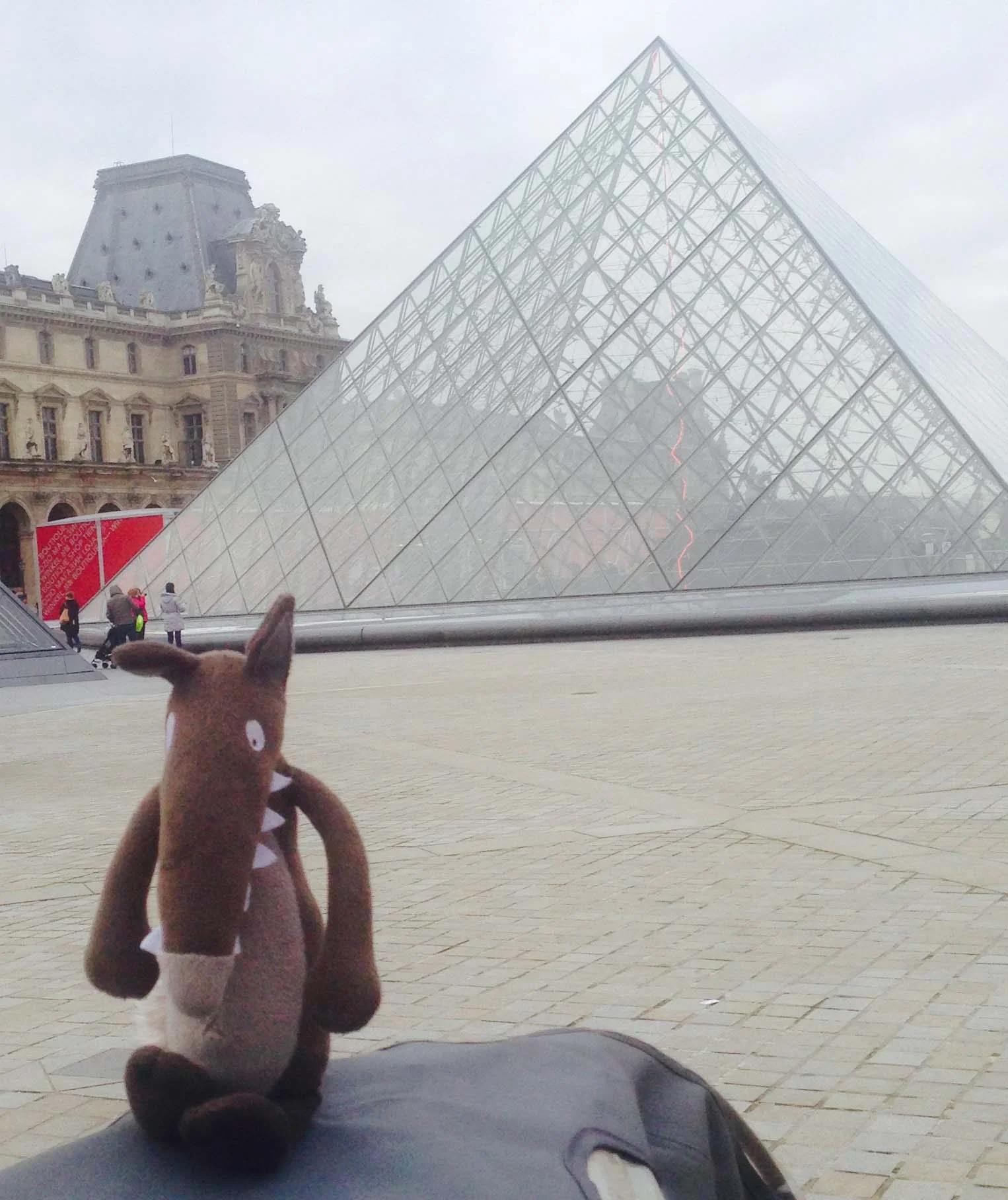 Louvretreasurehunt copie.jpg