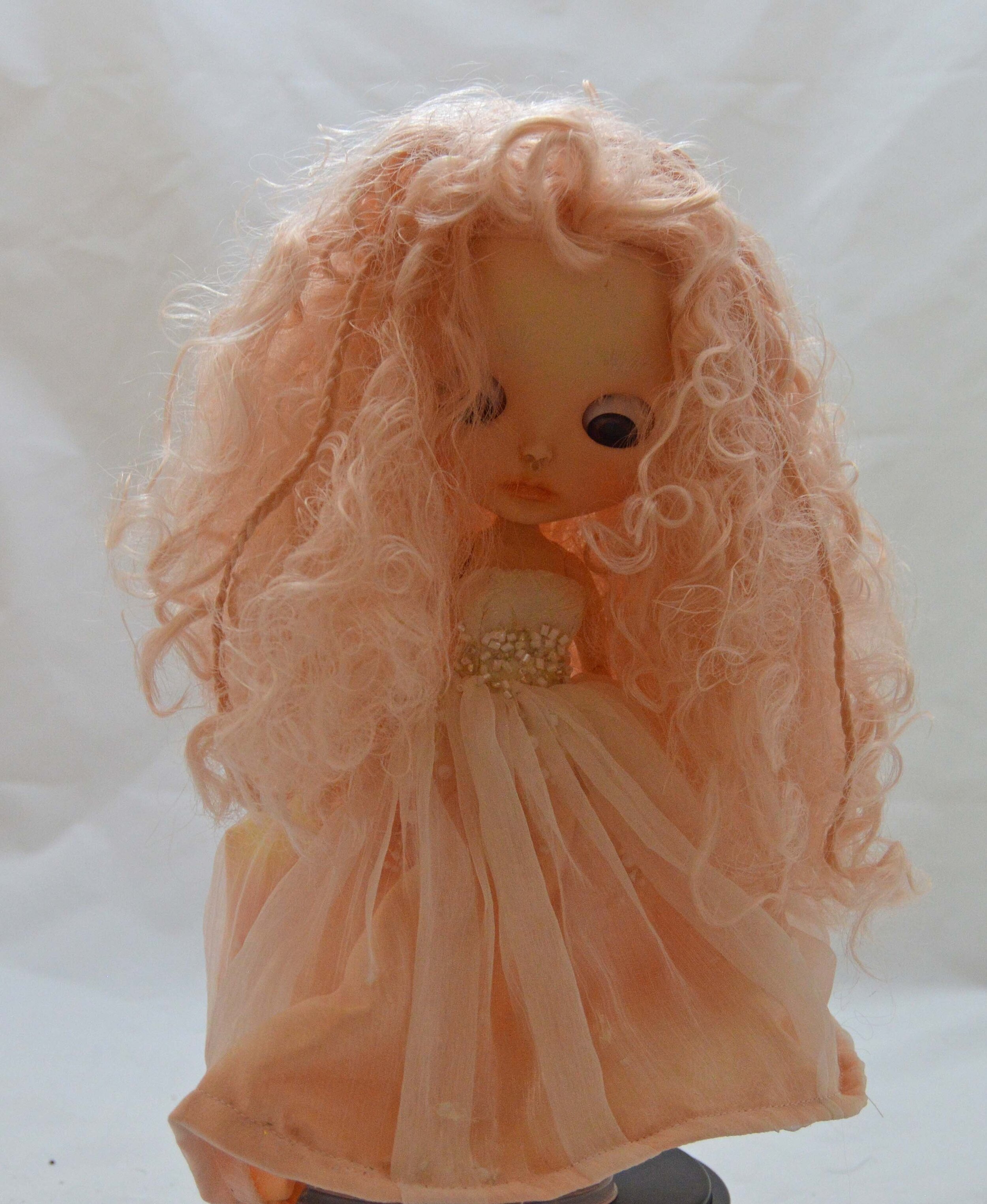 (#21) 75 Apples Art- Neo Blythe Fashion Spring Joy Albino Baby OOAK- BLYTHE Doll Custom TBL