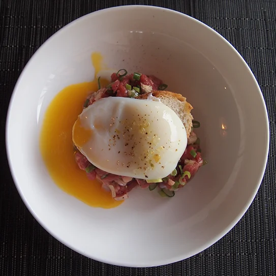 grass-creative-branding-design-restaurant-photography-NYC-NJ-brandl-steak-tartar.jpg