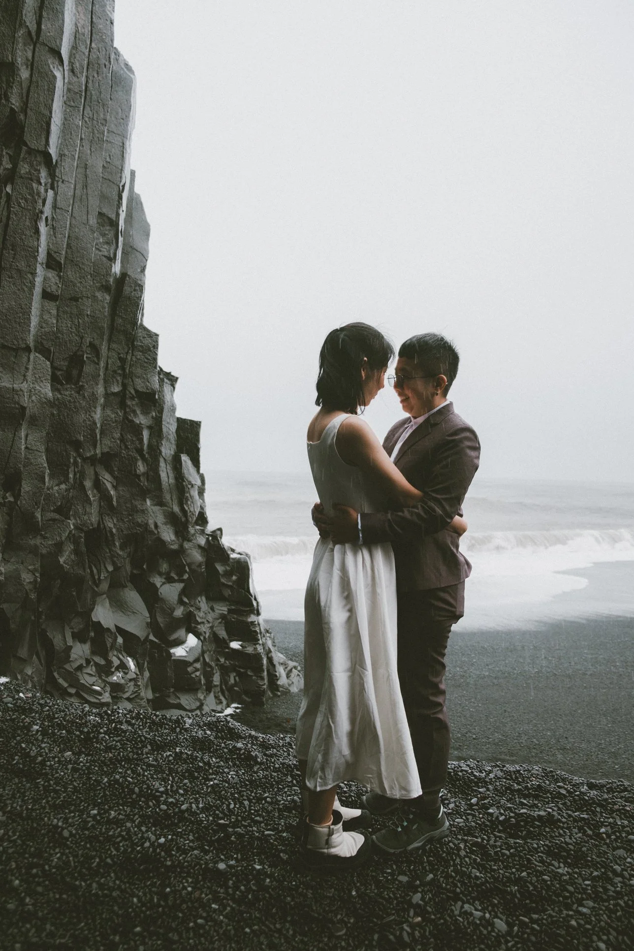 Iceland elopement couple at black sand beach