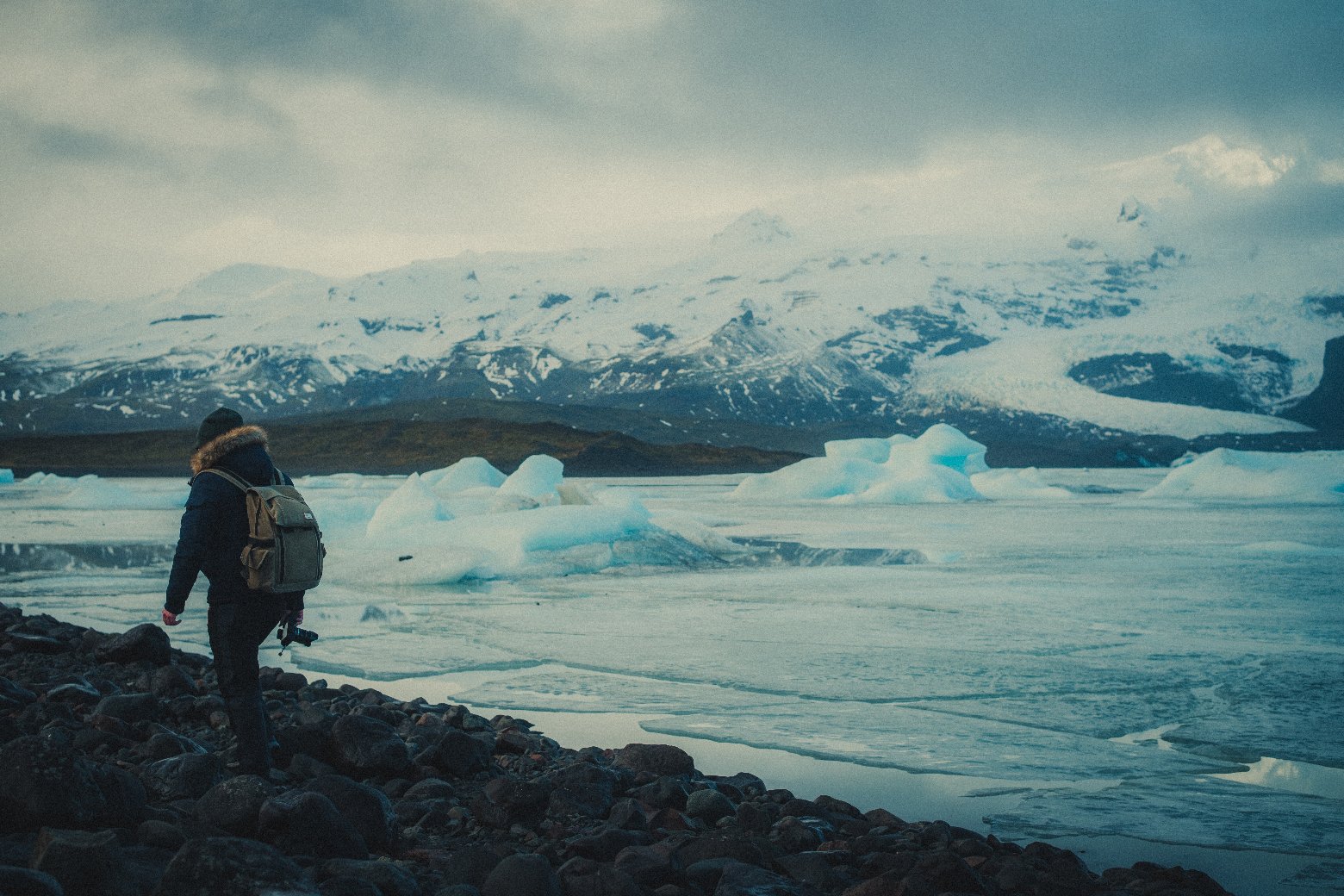 Iceland elopement adventure photographer