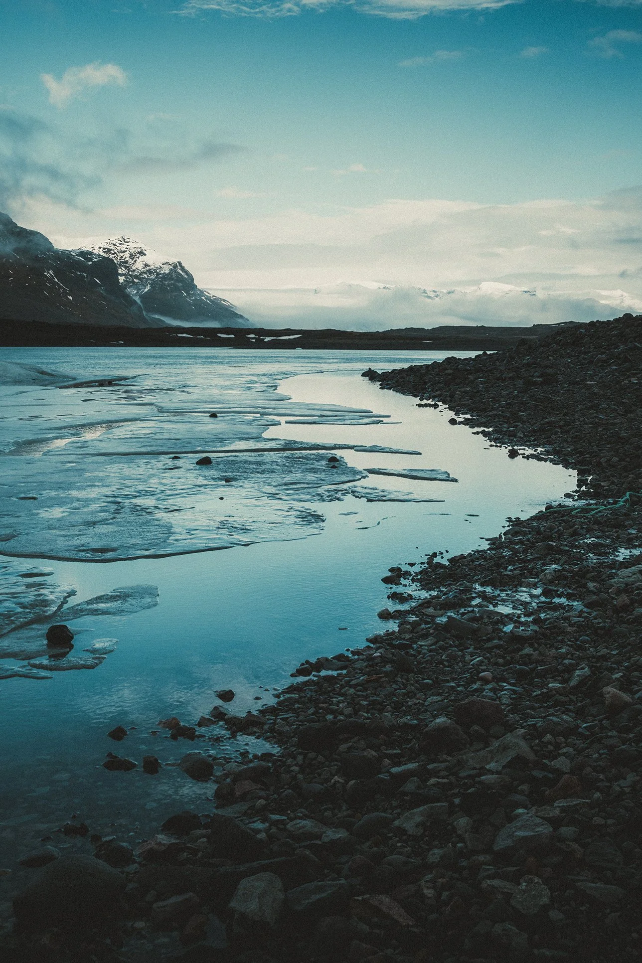 Iceland elopement jokulsarlon glacier lagoon photographer