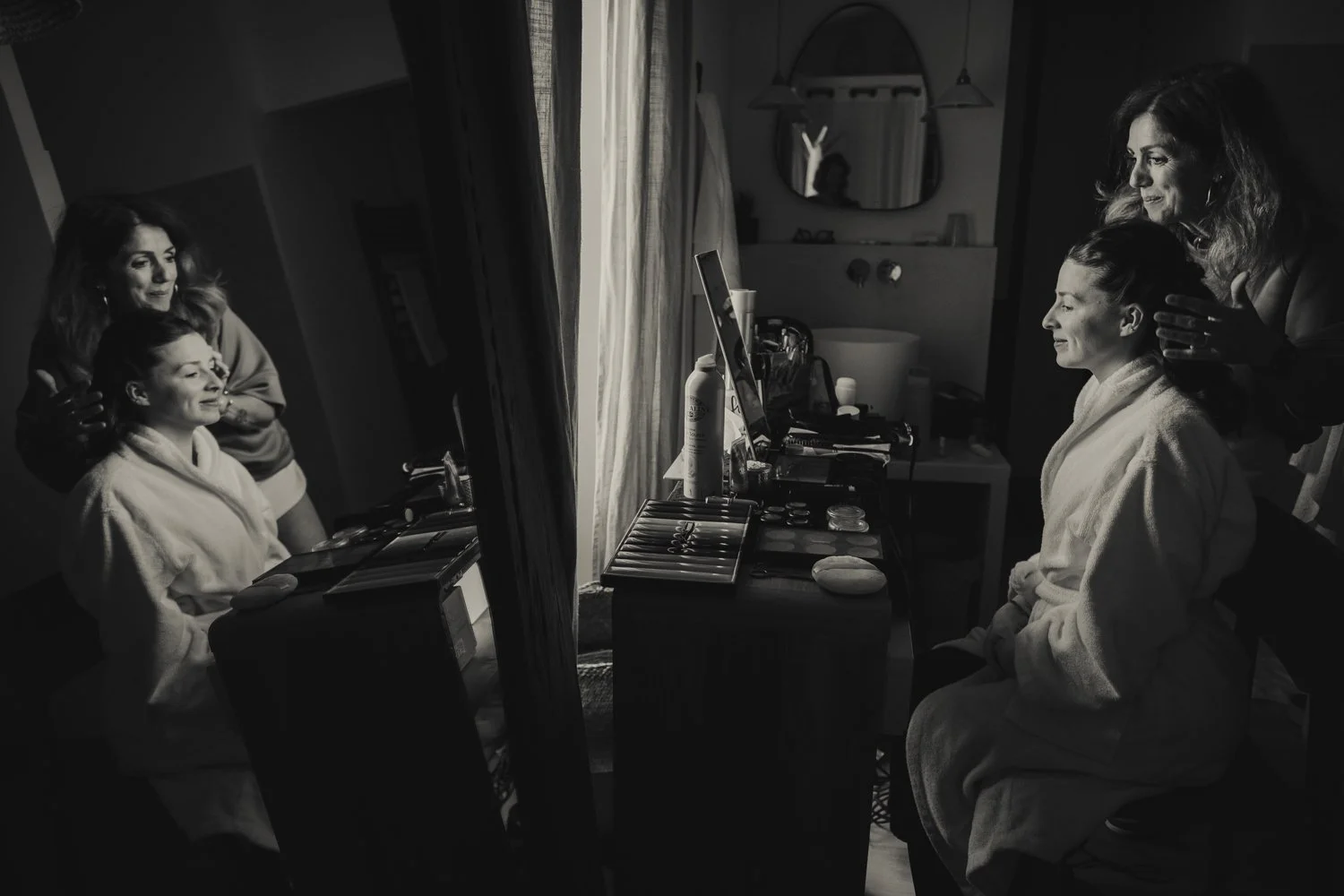 Wedding vendors and thoughtful details prepared for an intimate celebration in France