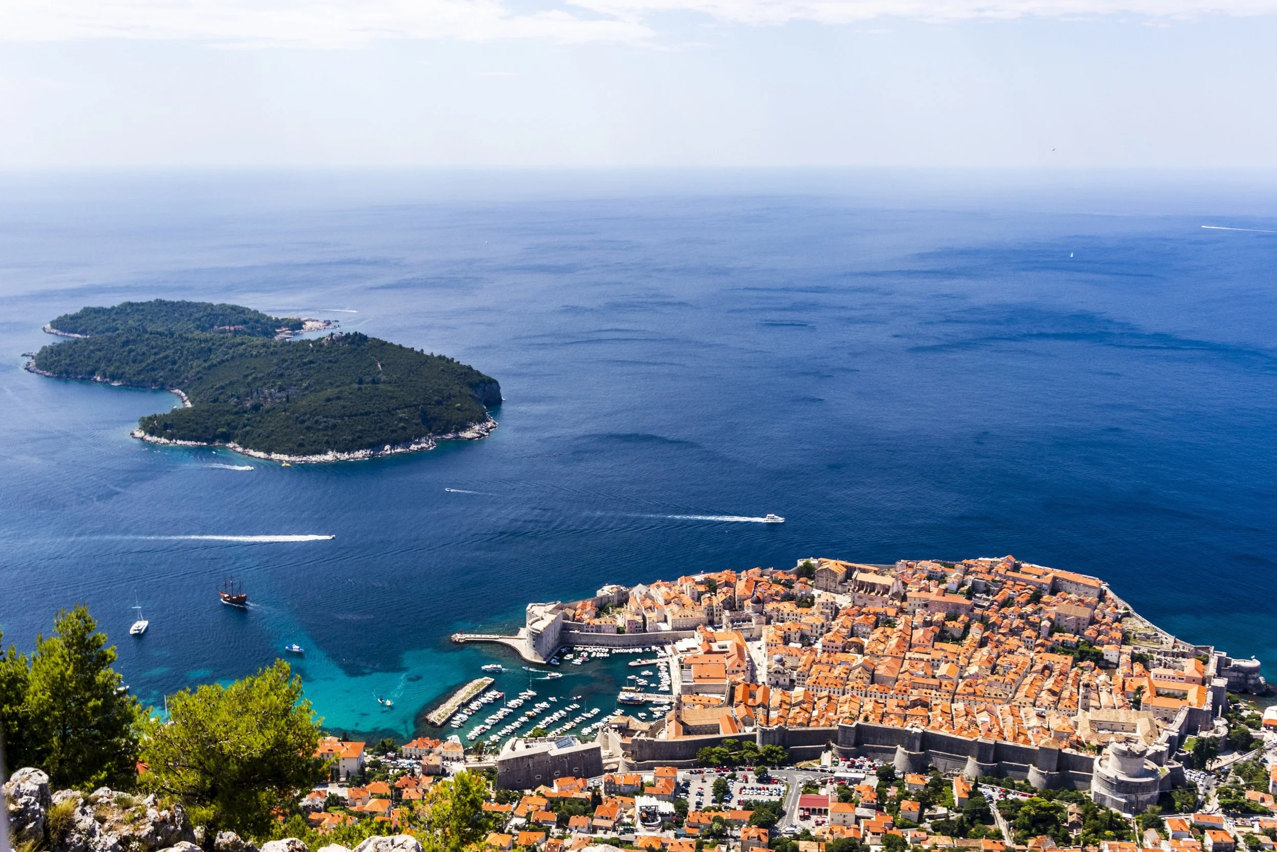 Intimate wedding photographer in Croatia.