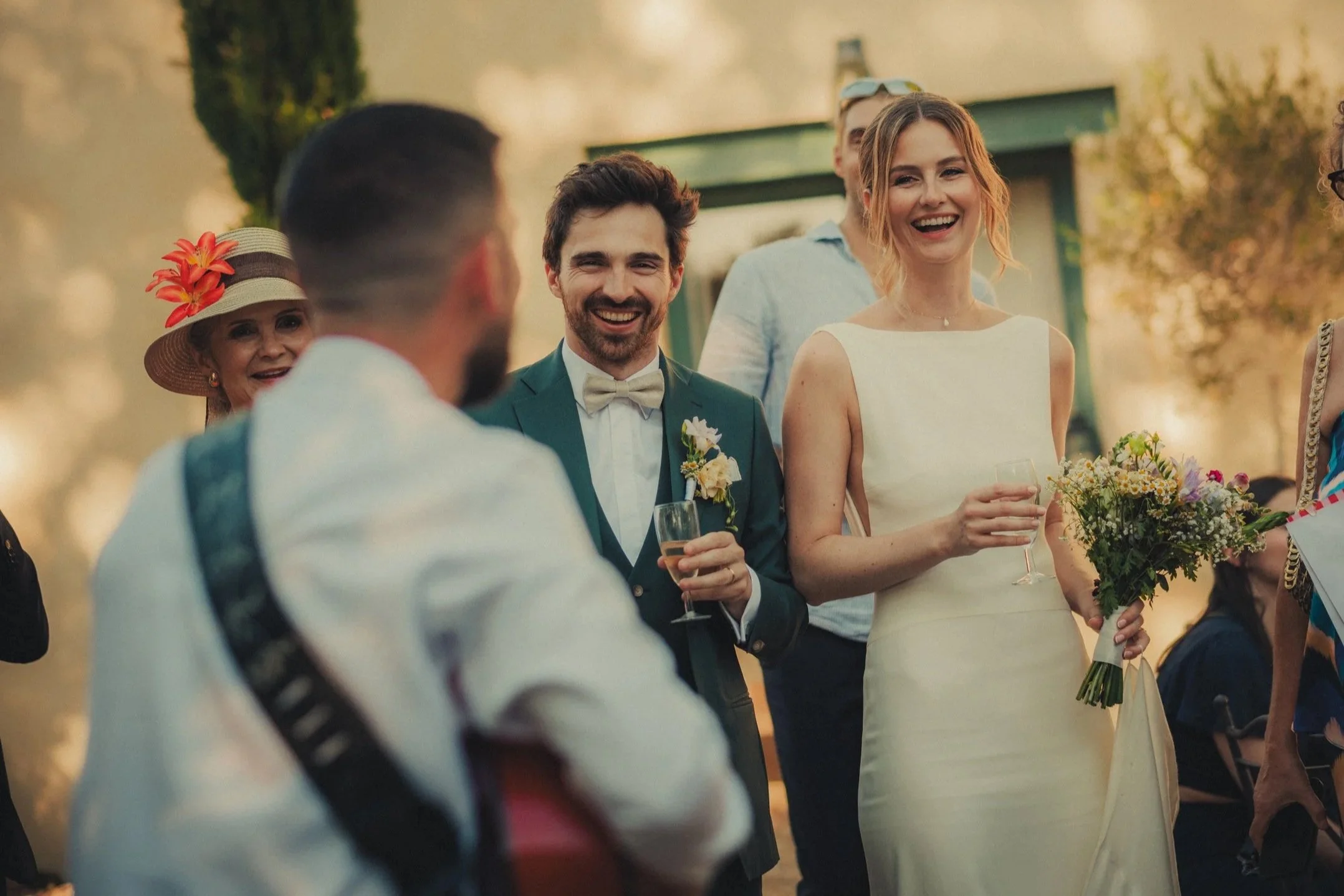 France wedding photographer capturing a summer wedding in Provence.