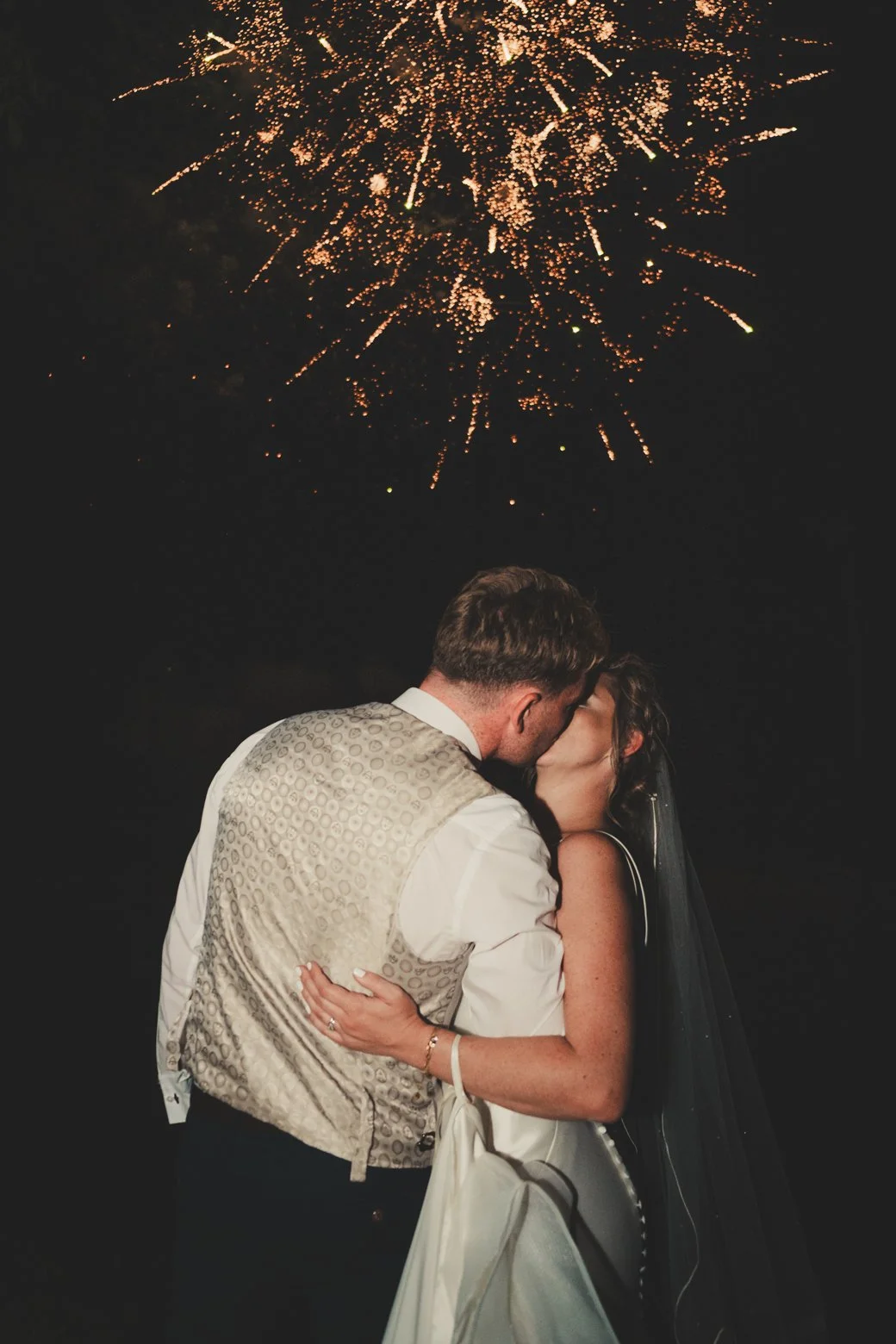 fireworks celebration bride groom