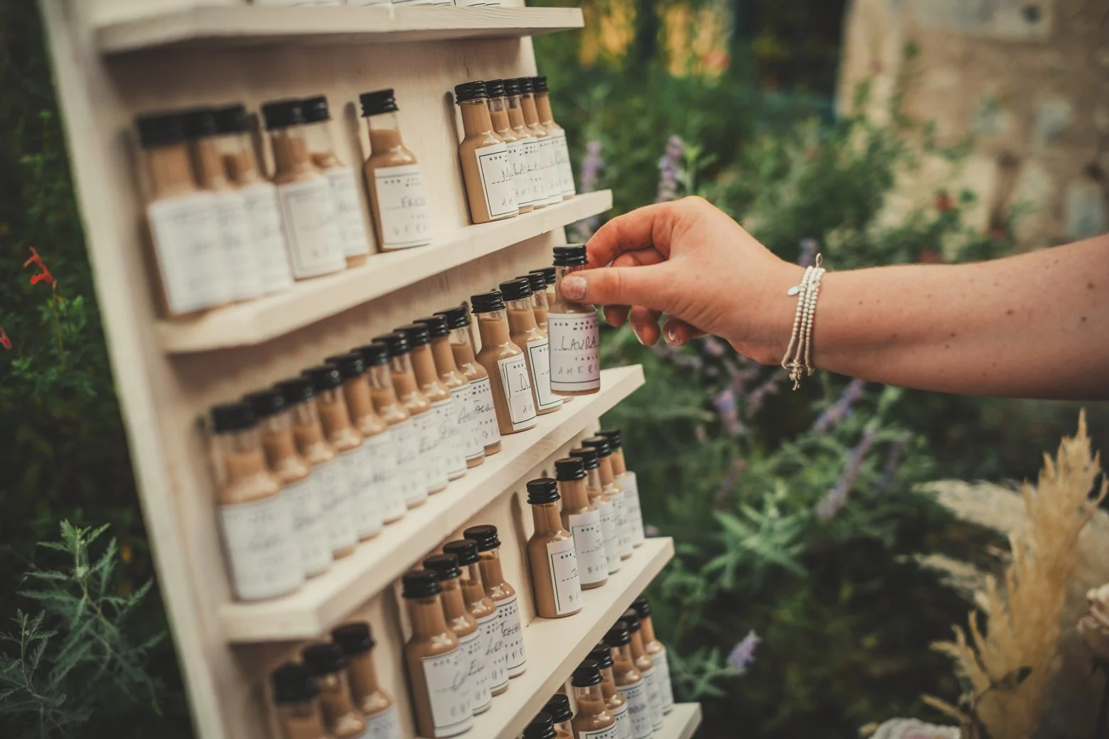 wedding shots seating plan creative idea