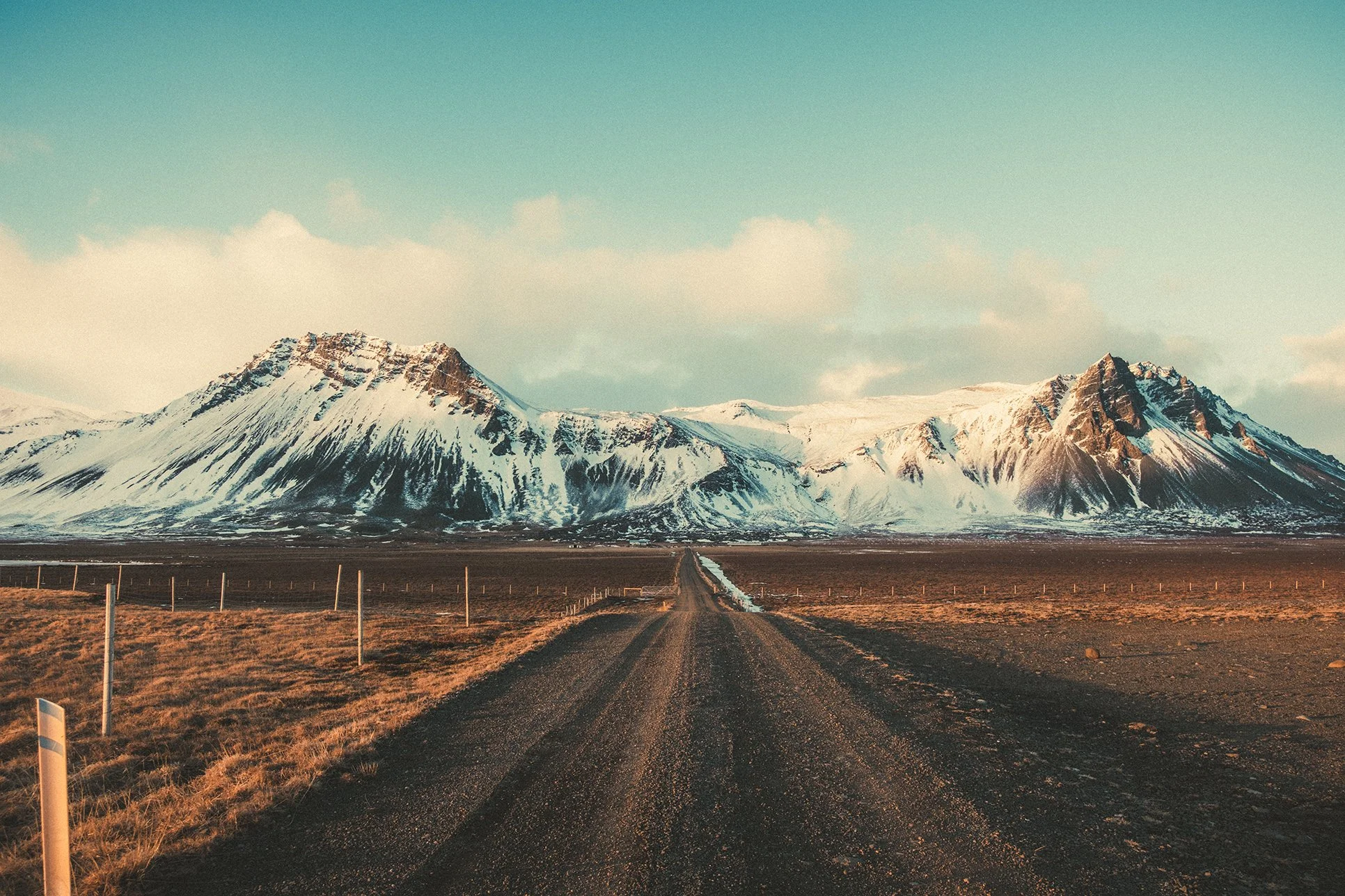 Iceland adventure elopement photographer