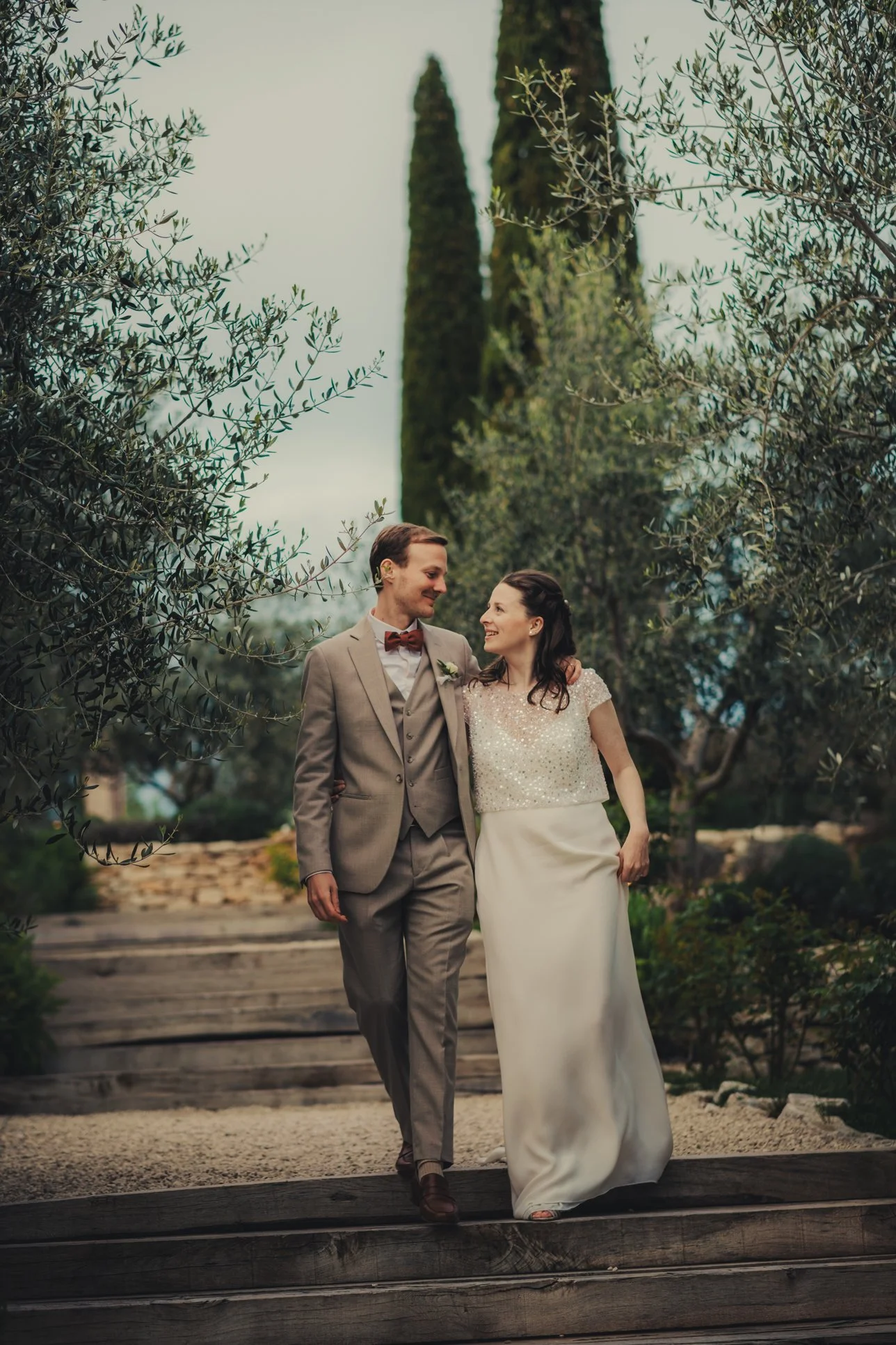 Portrait of bride and groom at Mas de Florette in Provence