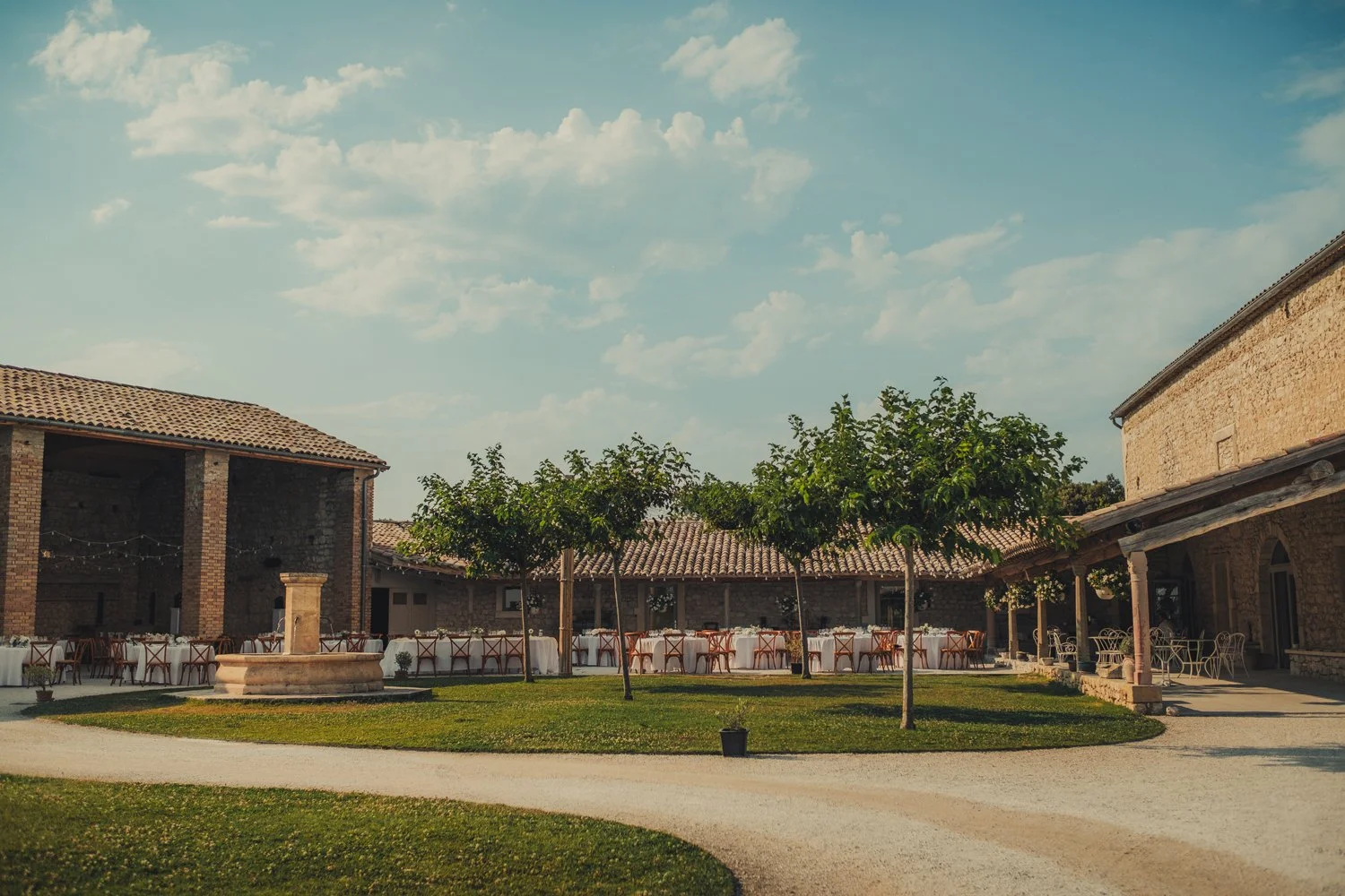 mariage au domaine de sarson en provence