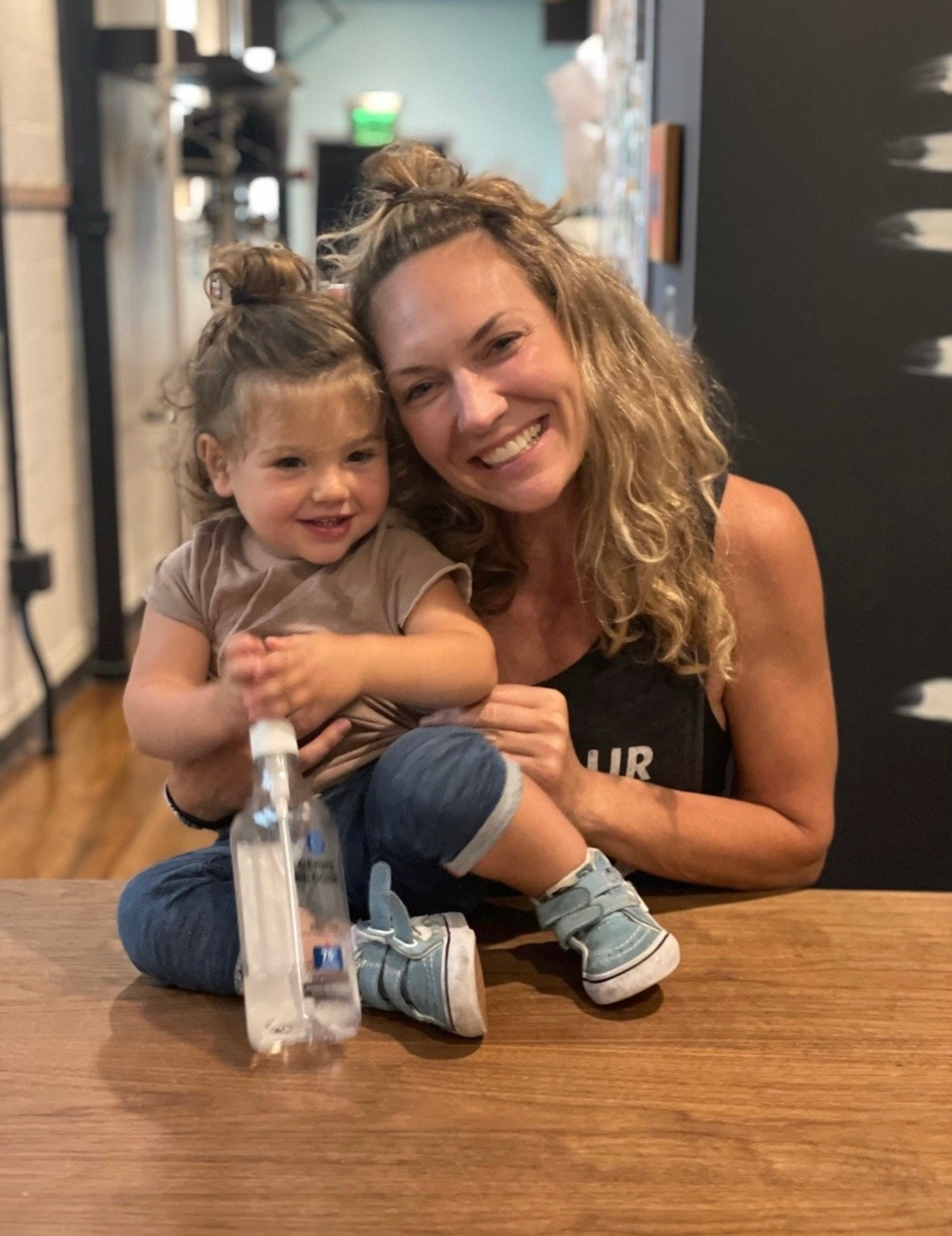 FREE CLASSES FOR MOMS AND ACAI BOWLS FOR ALL!!!