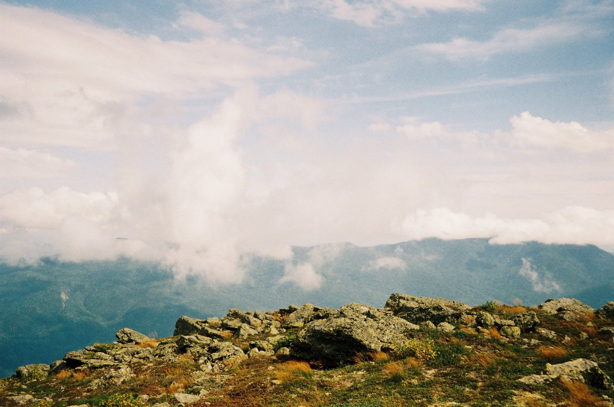 R1-07889-005A.JPG
