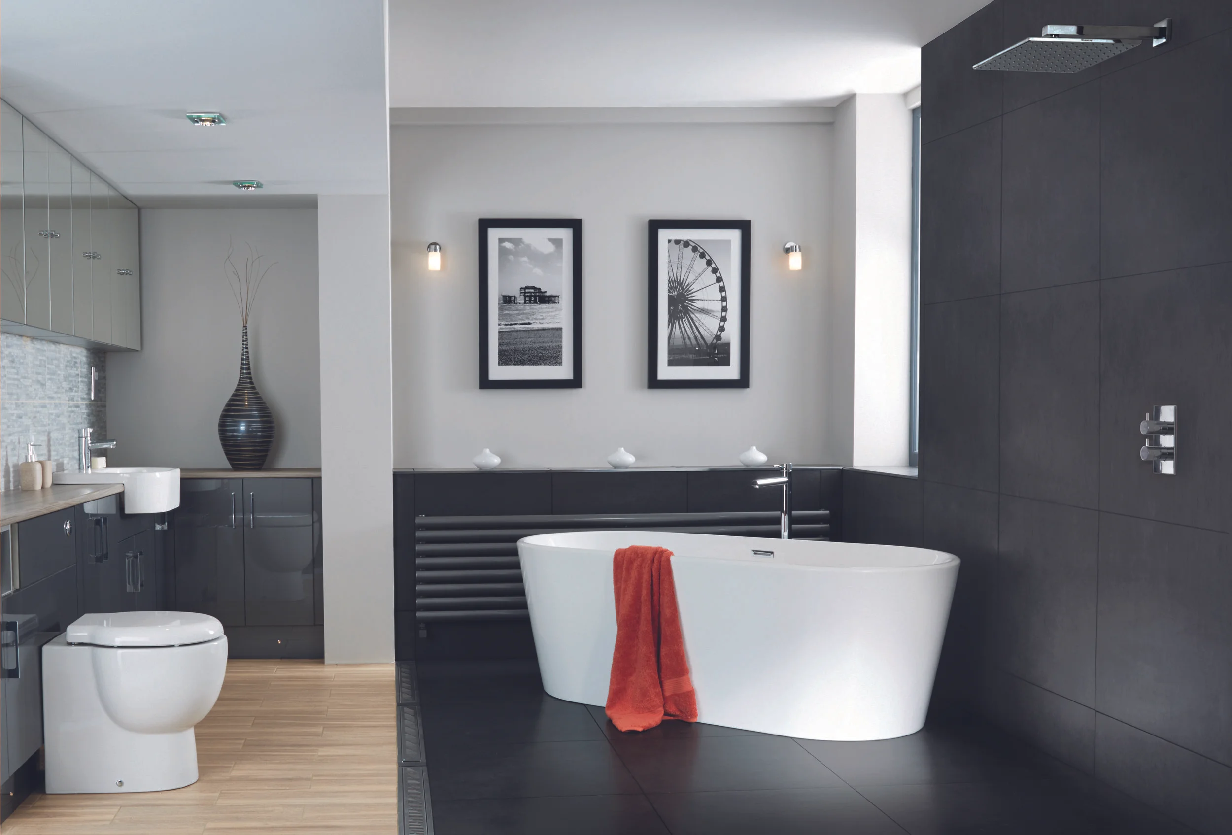 44400023238_Nevo Lifestyle2 with towel.jpg