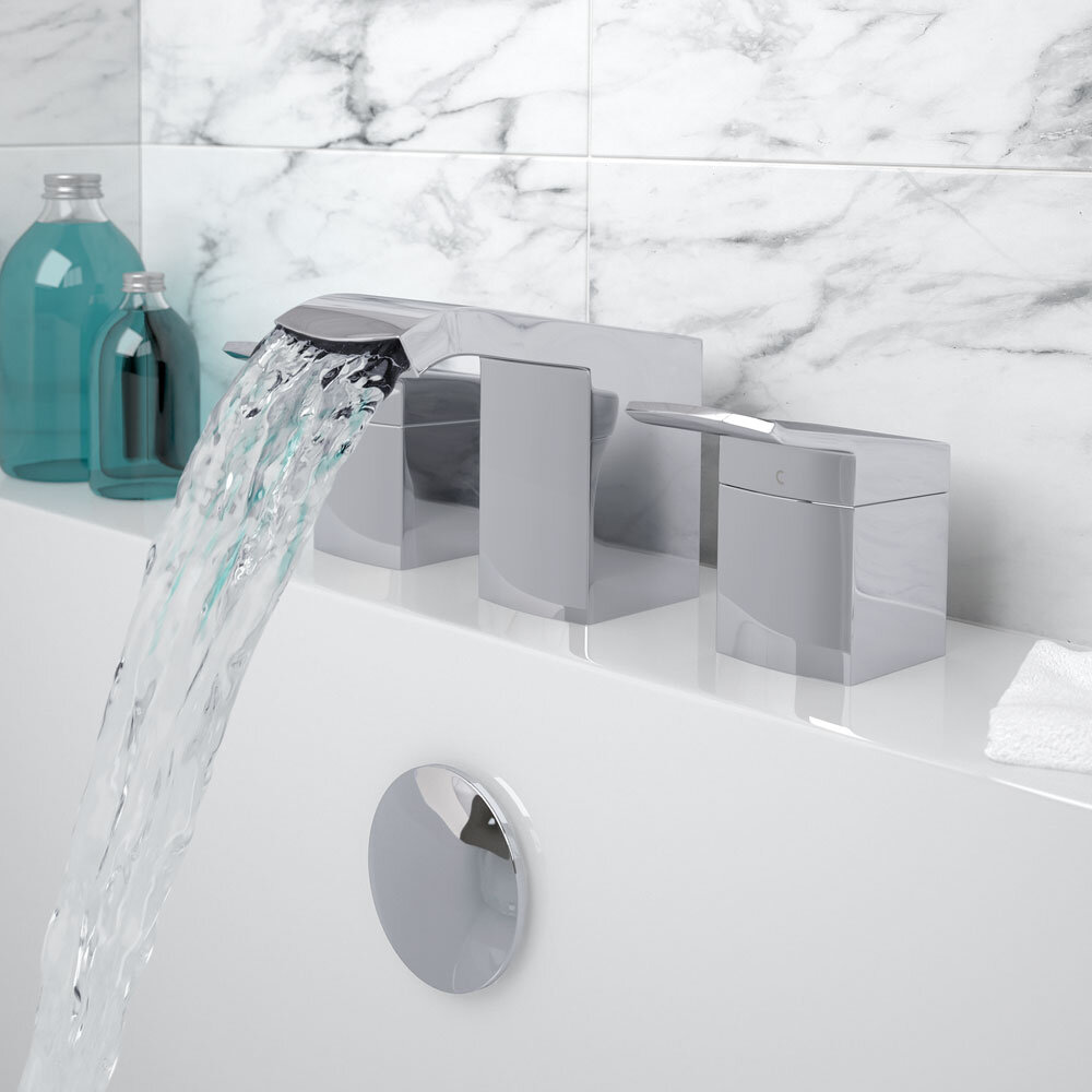 CGI-Bathroom-mixer-bath-tap-with-water.jpg