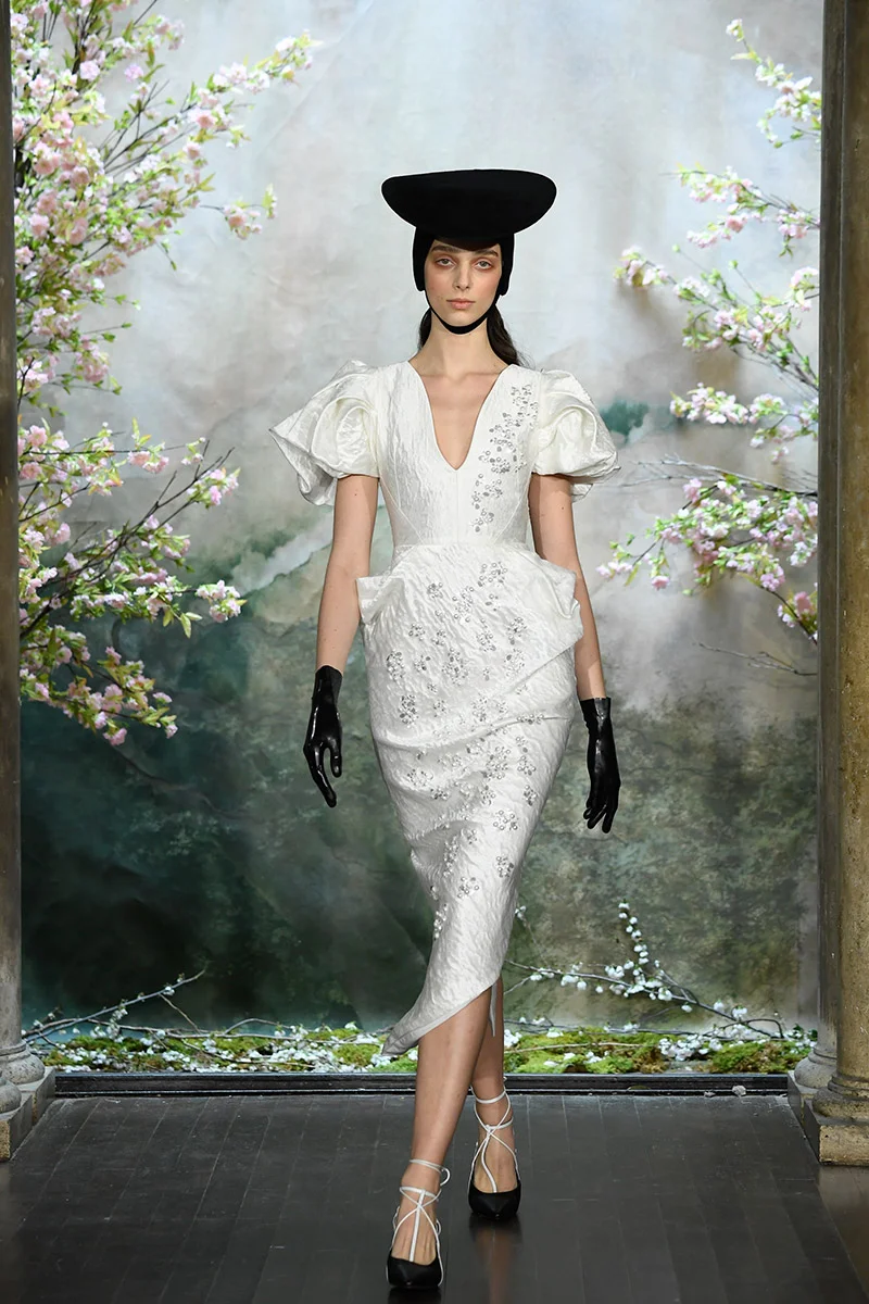 Look19.jpg