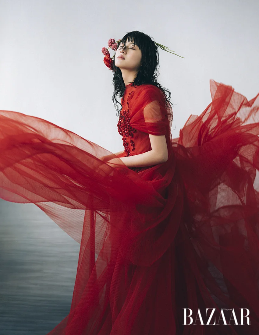 Harper's-Bazaar-Vietnam-March-2019-Cover---Yuka-Mannami-and-Kiko-Arai-by-Jingna-Zhang12.jpg